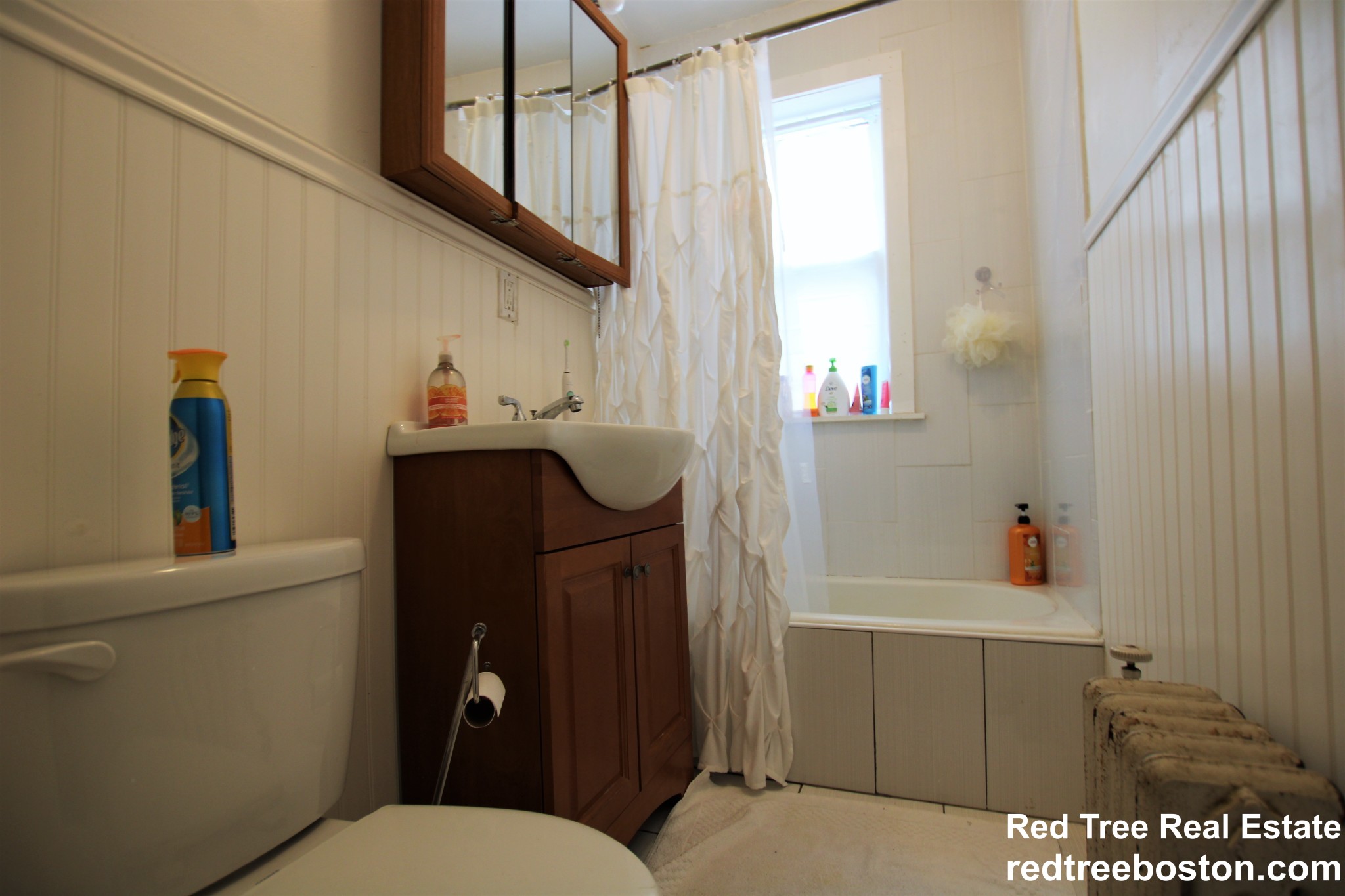 2003 Commonwealth Ave, Brighton