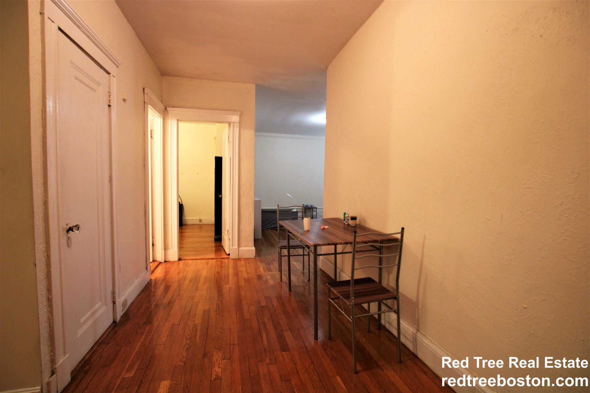 2003 Commonwealth Ave, Brighton