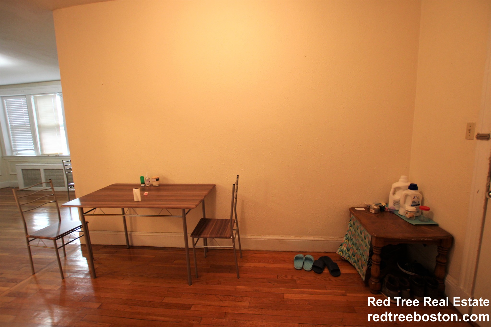 2003 Commonwealth Ave, Brighton