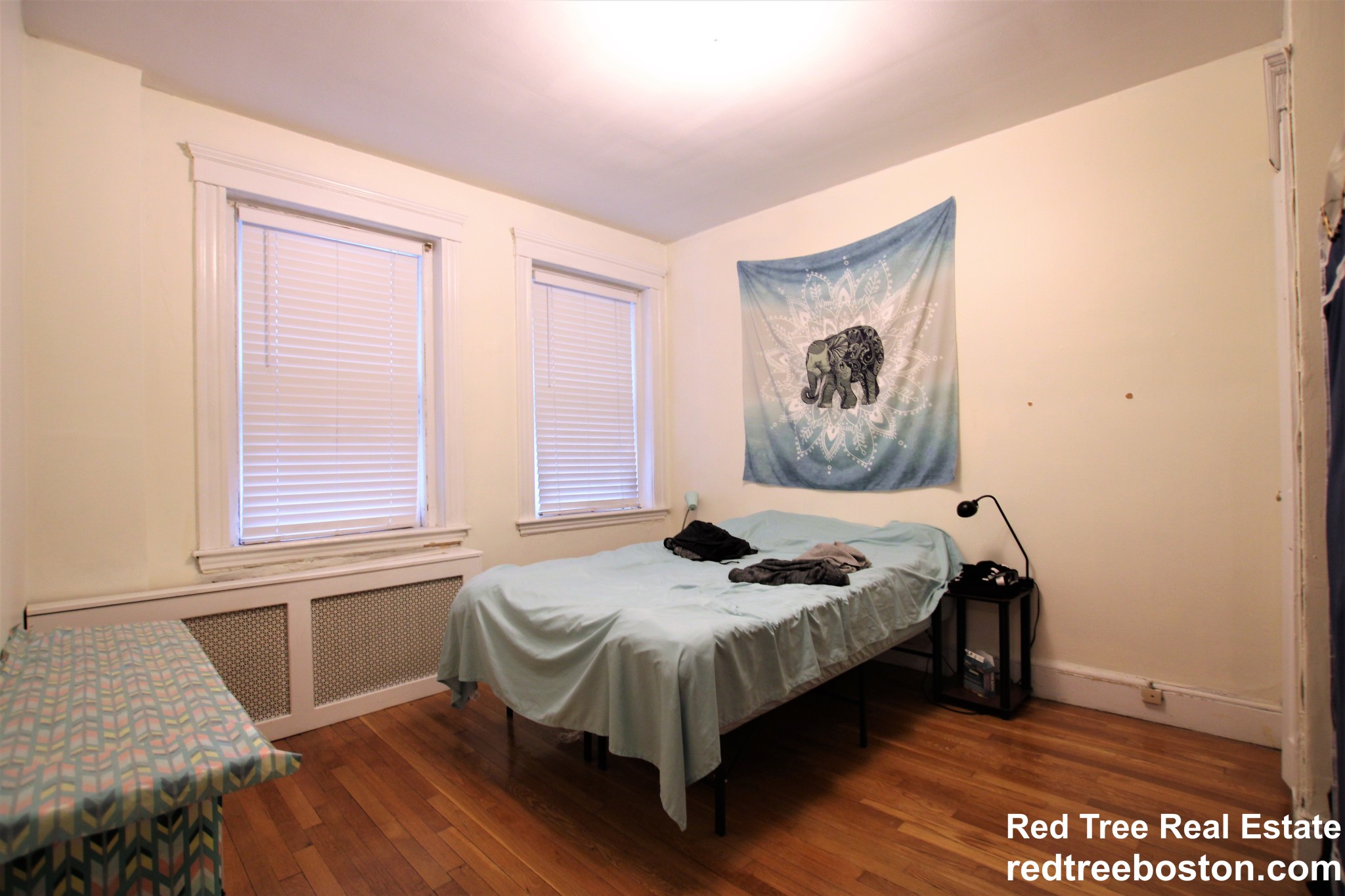 2003 Commonwealth Ave, Brighton