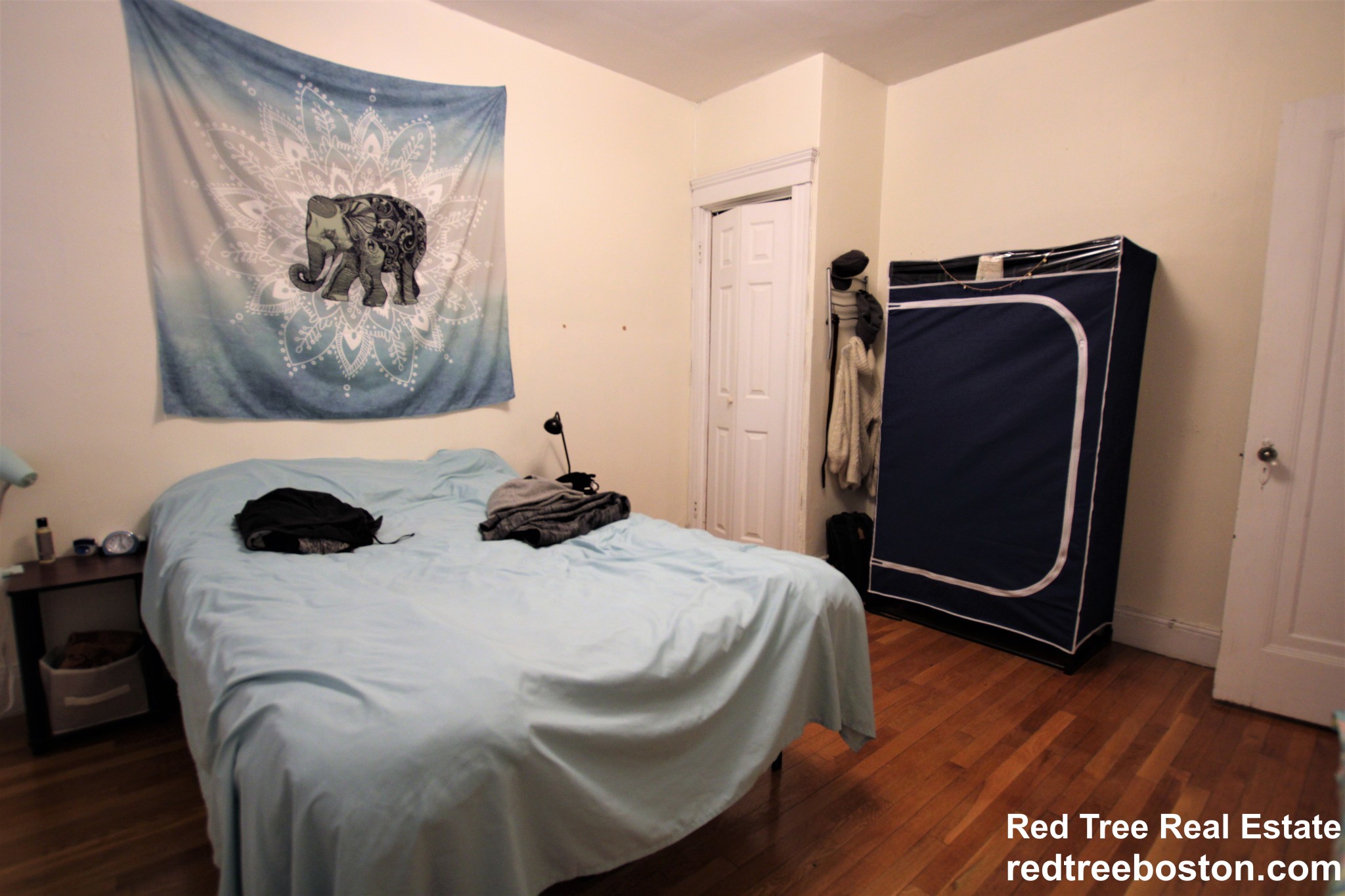 2003 Commonwealth Ave, Brighton