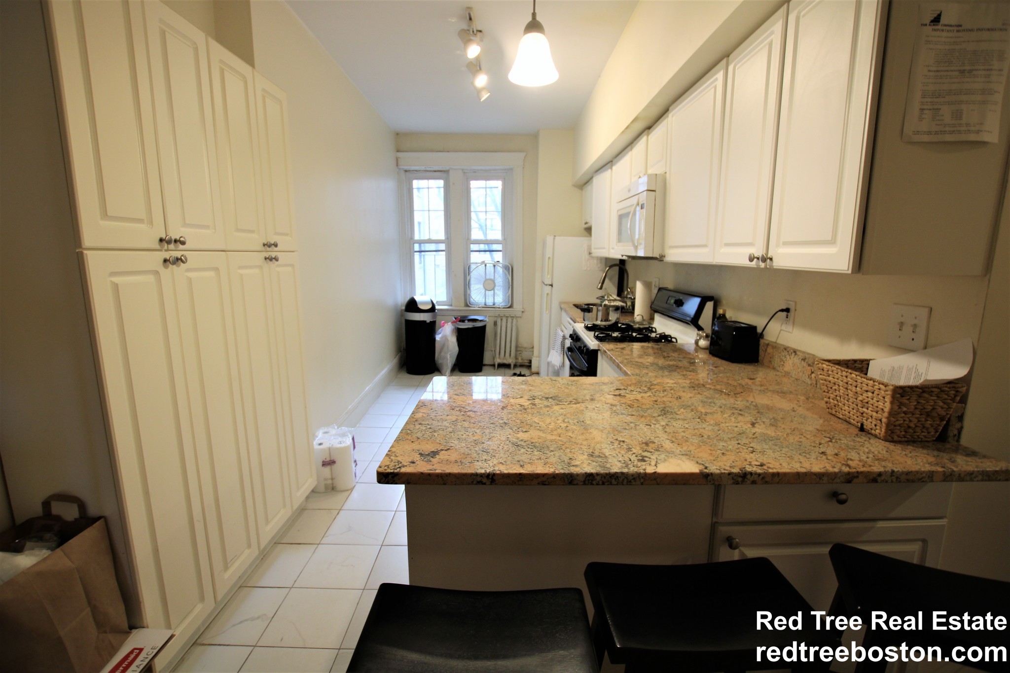 1868 Commonwealth Ave, Brighton