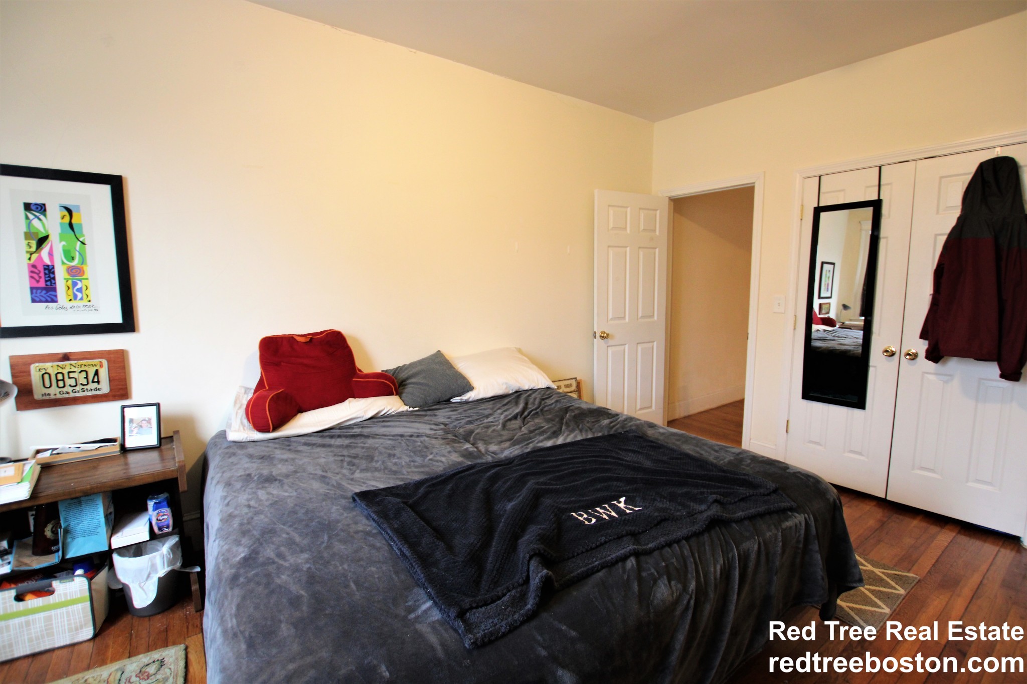 1868 Commonwealth Ave, Brighton