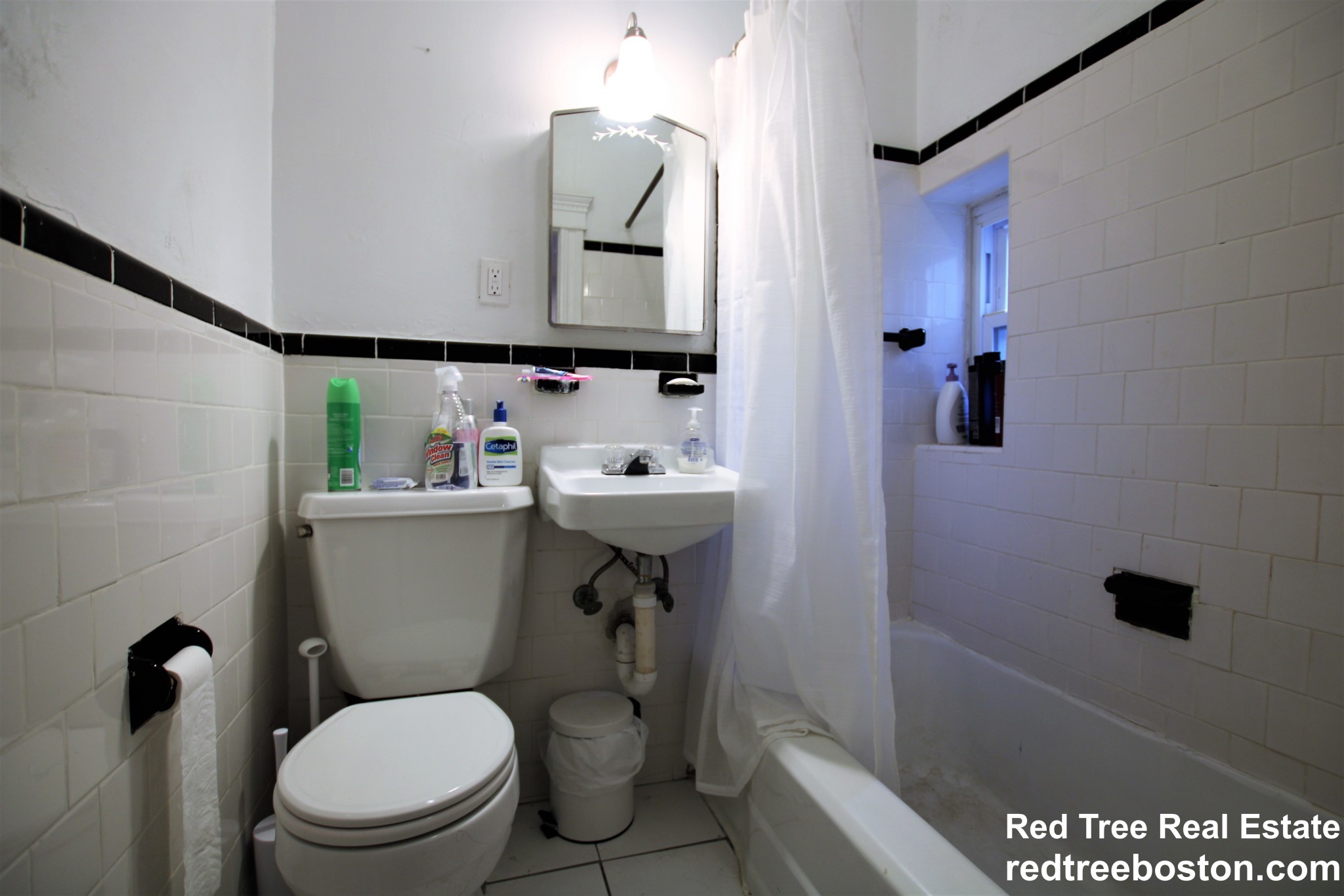 1872 Commonwealth Ave, Brighton