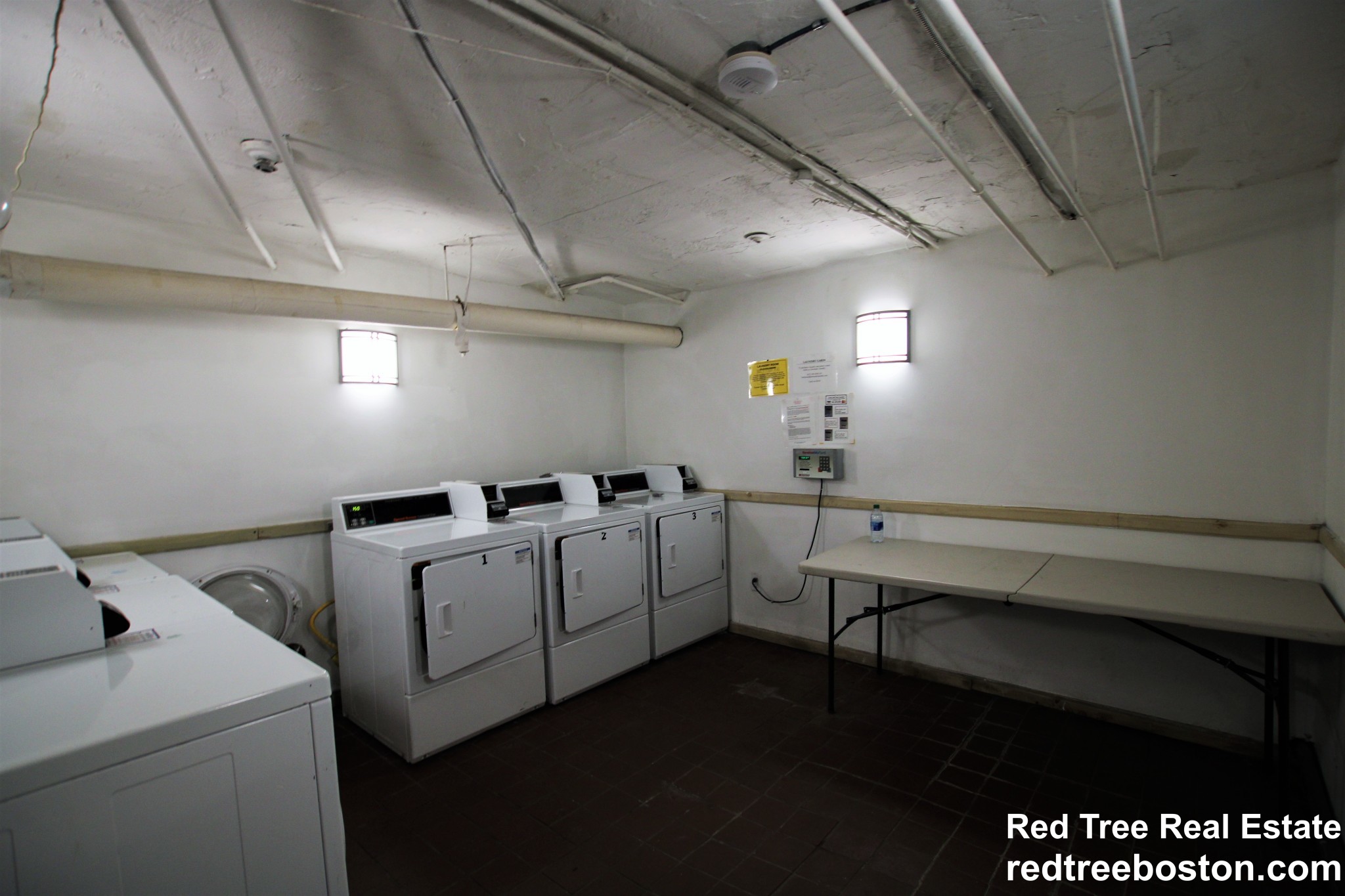 1872 Commonwealth Ave, Brighton