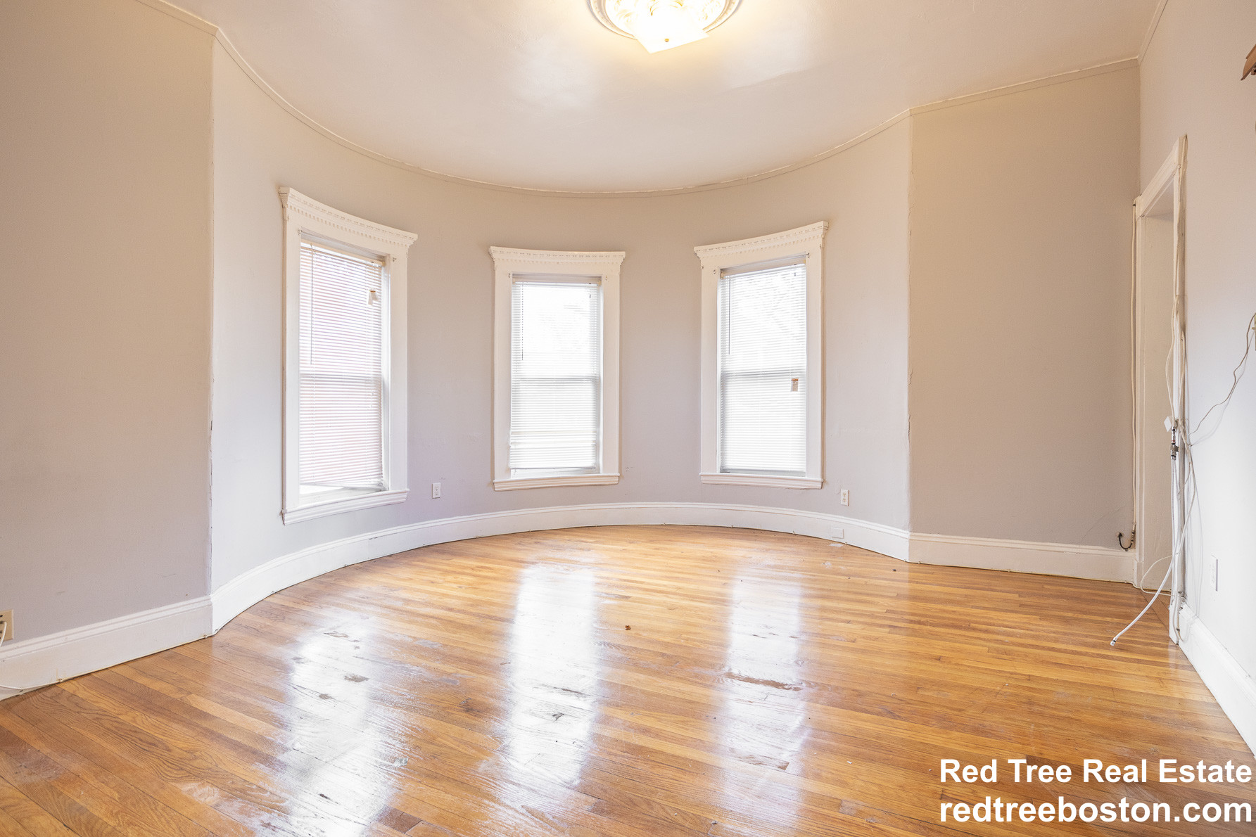 1 Cobden St, Roxbury