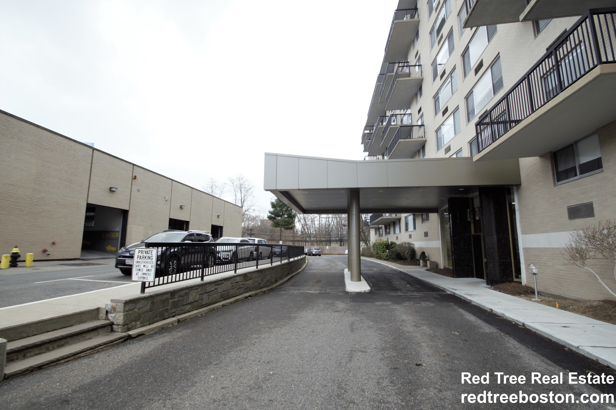 101 Monmouth St, Longwood