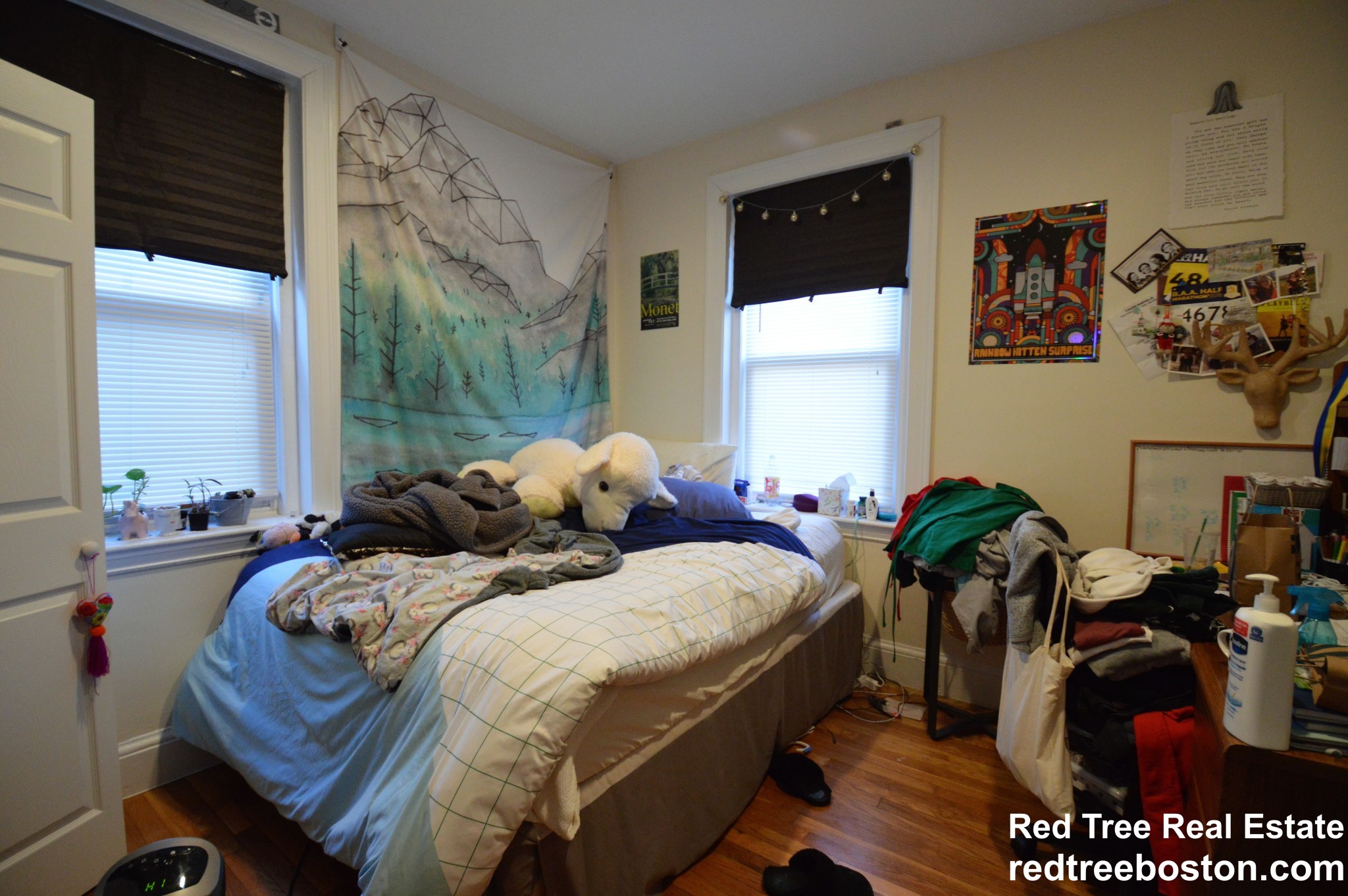 73 Thatcher St, Longwood