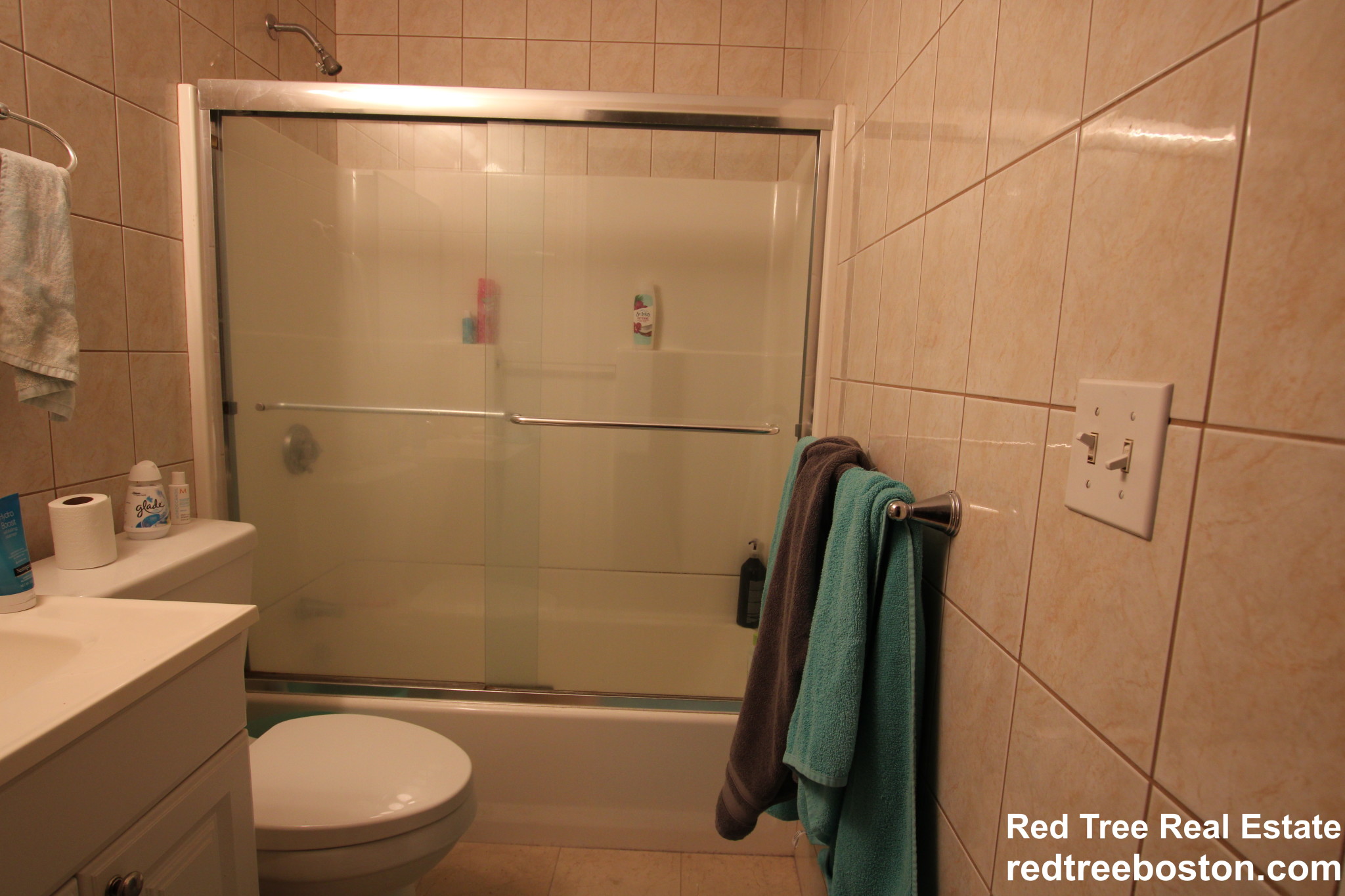 1689 Beacon St, Aspinwall Hill