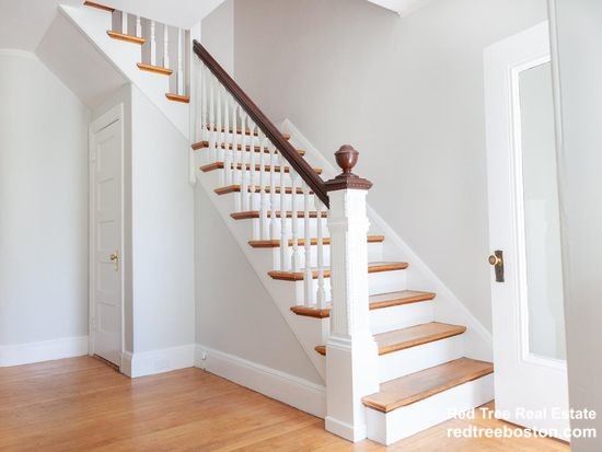 1743 Commonwealth Ave, Brighton