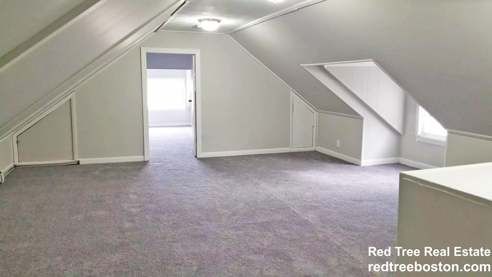 5 bed, 2 bath apartment for rent at 102 Murdock St Unit 3, Brighton — photo 4 of 6