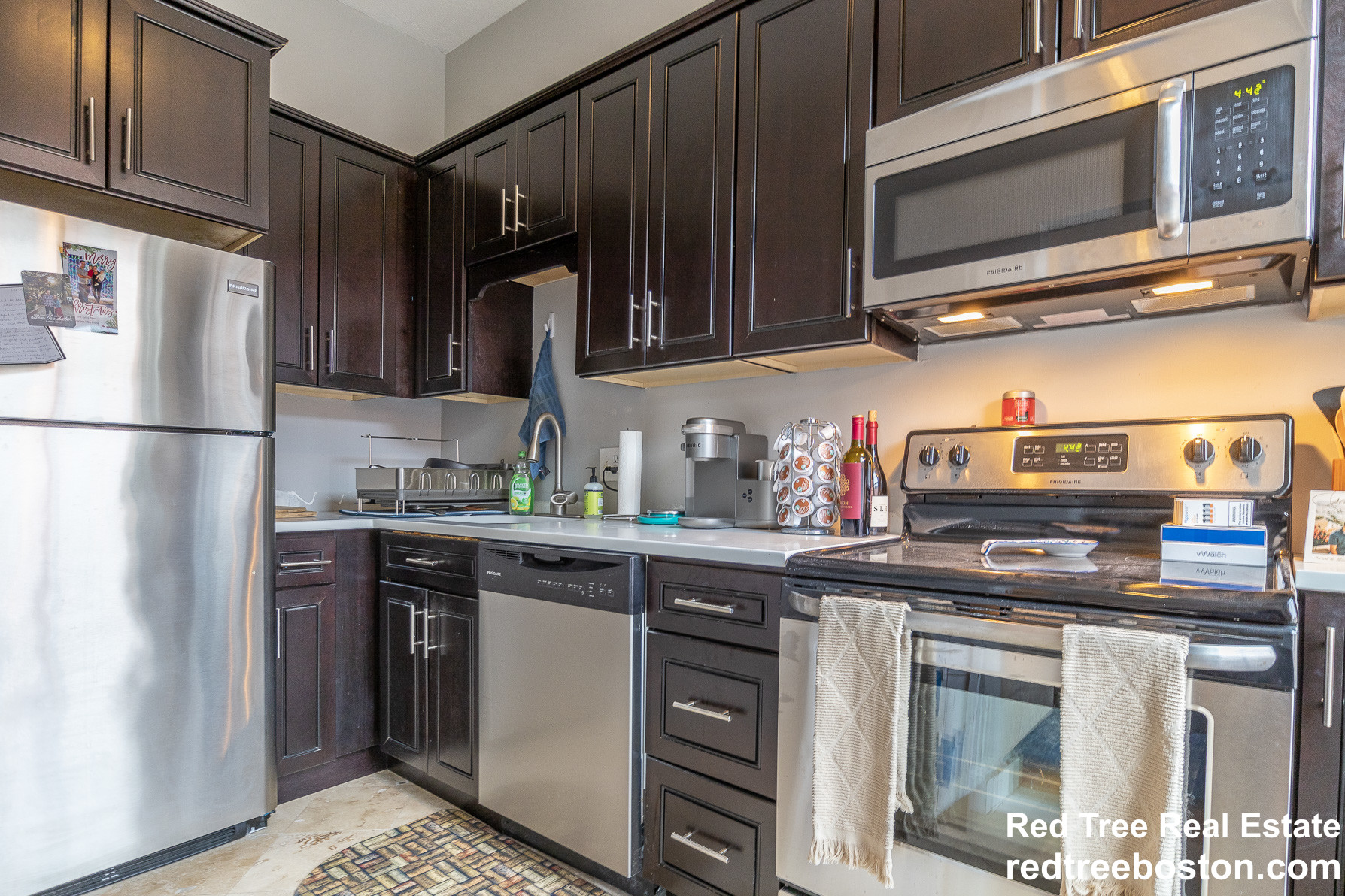 669 Massachusetts Ave, South End