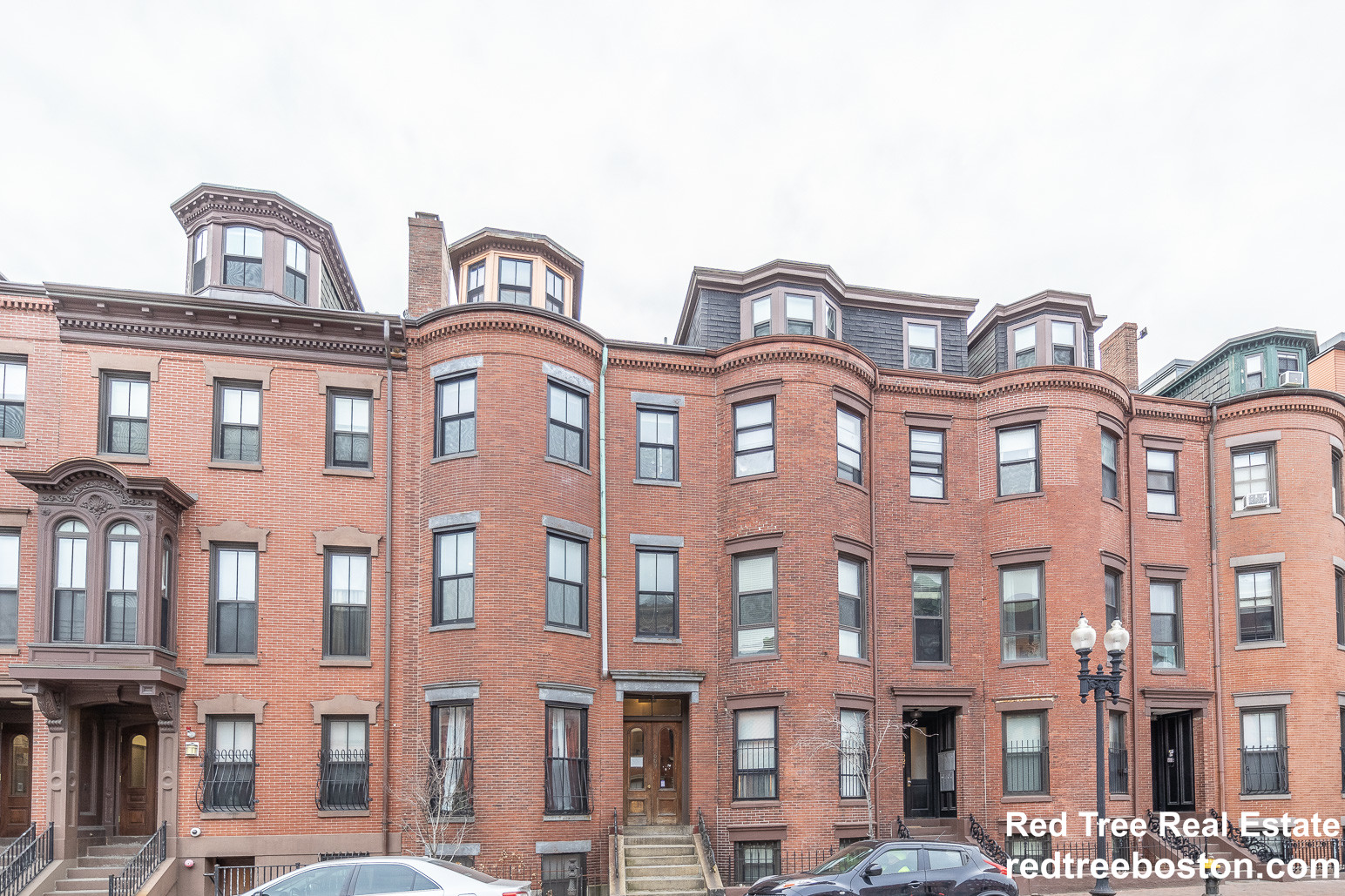 669 Massachusetts Ave, South End