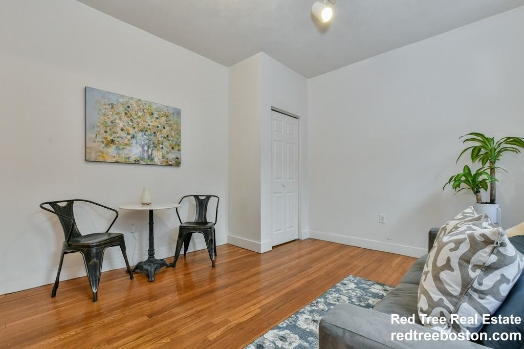 1673 Commonwealth Ave, Brighton