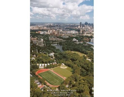 62 Jamaica Rd, Brookline Village