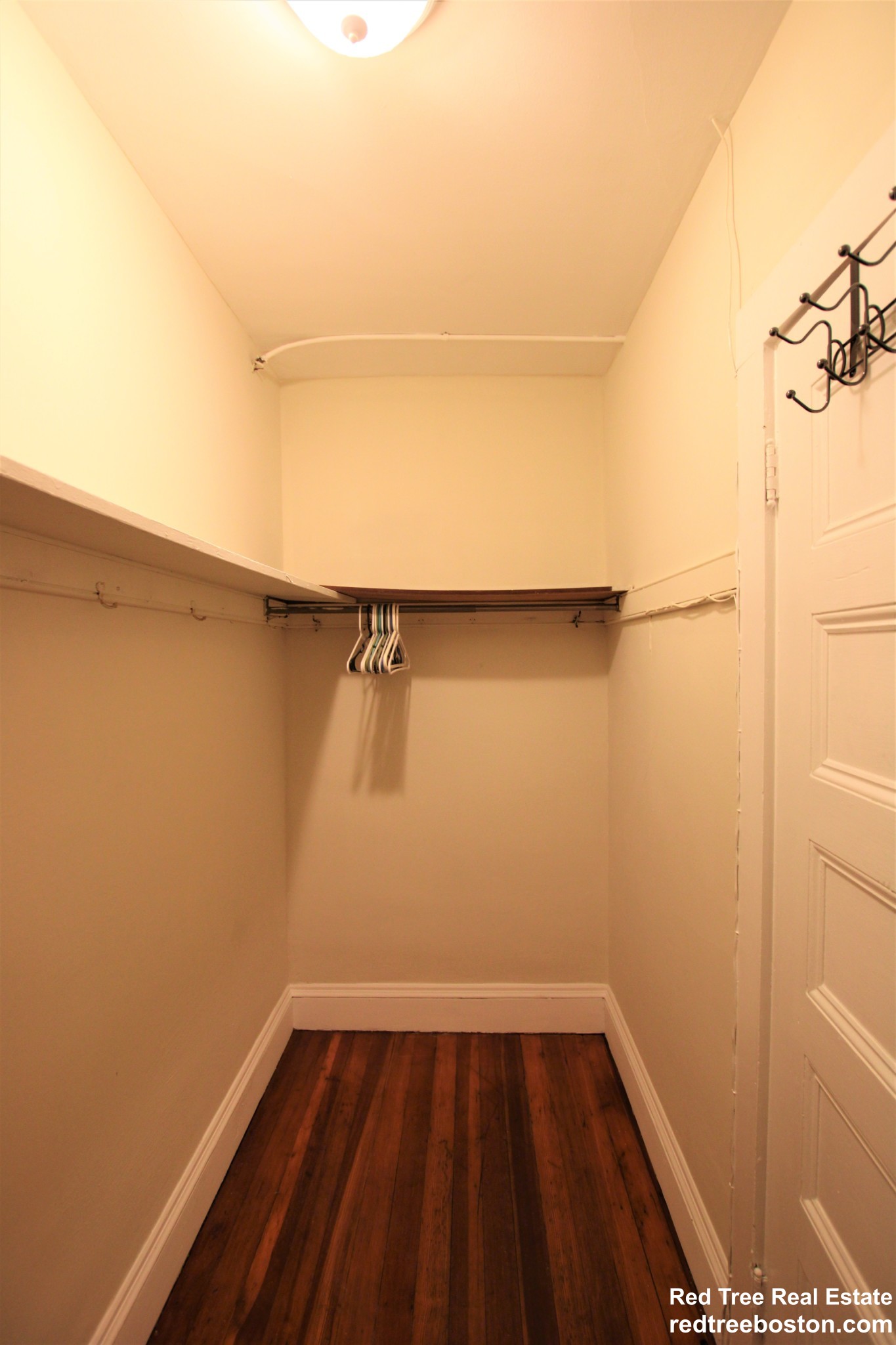 9 Upland Rd, Porter Square