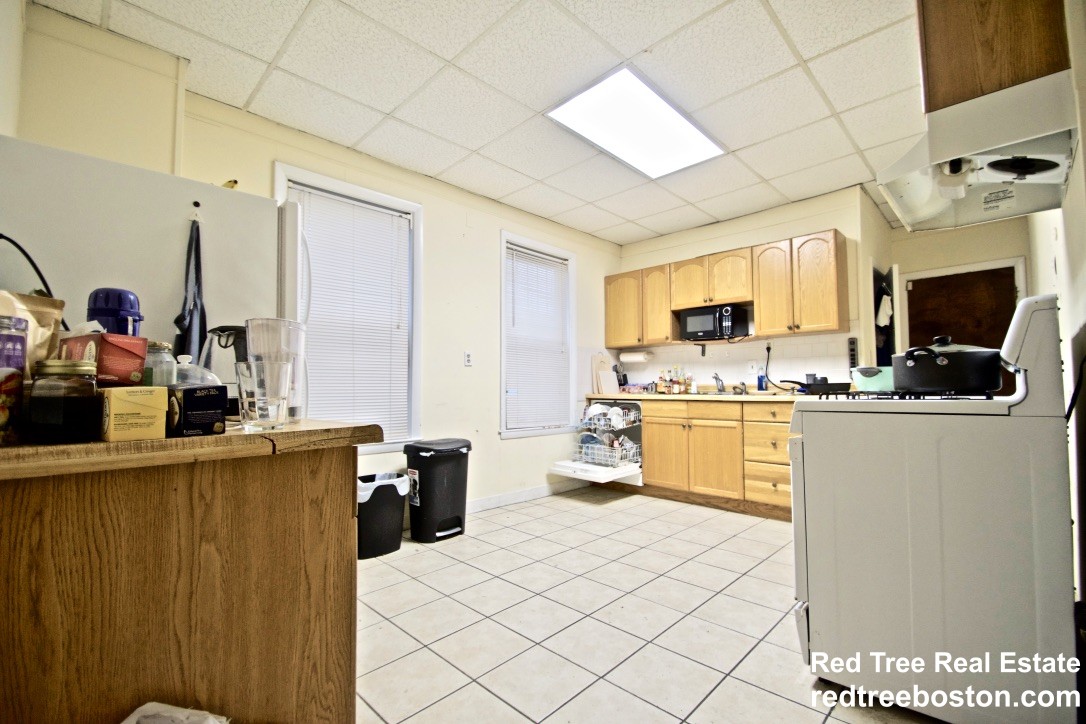 35 Chester St, Brighton