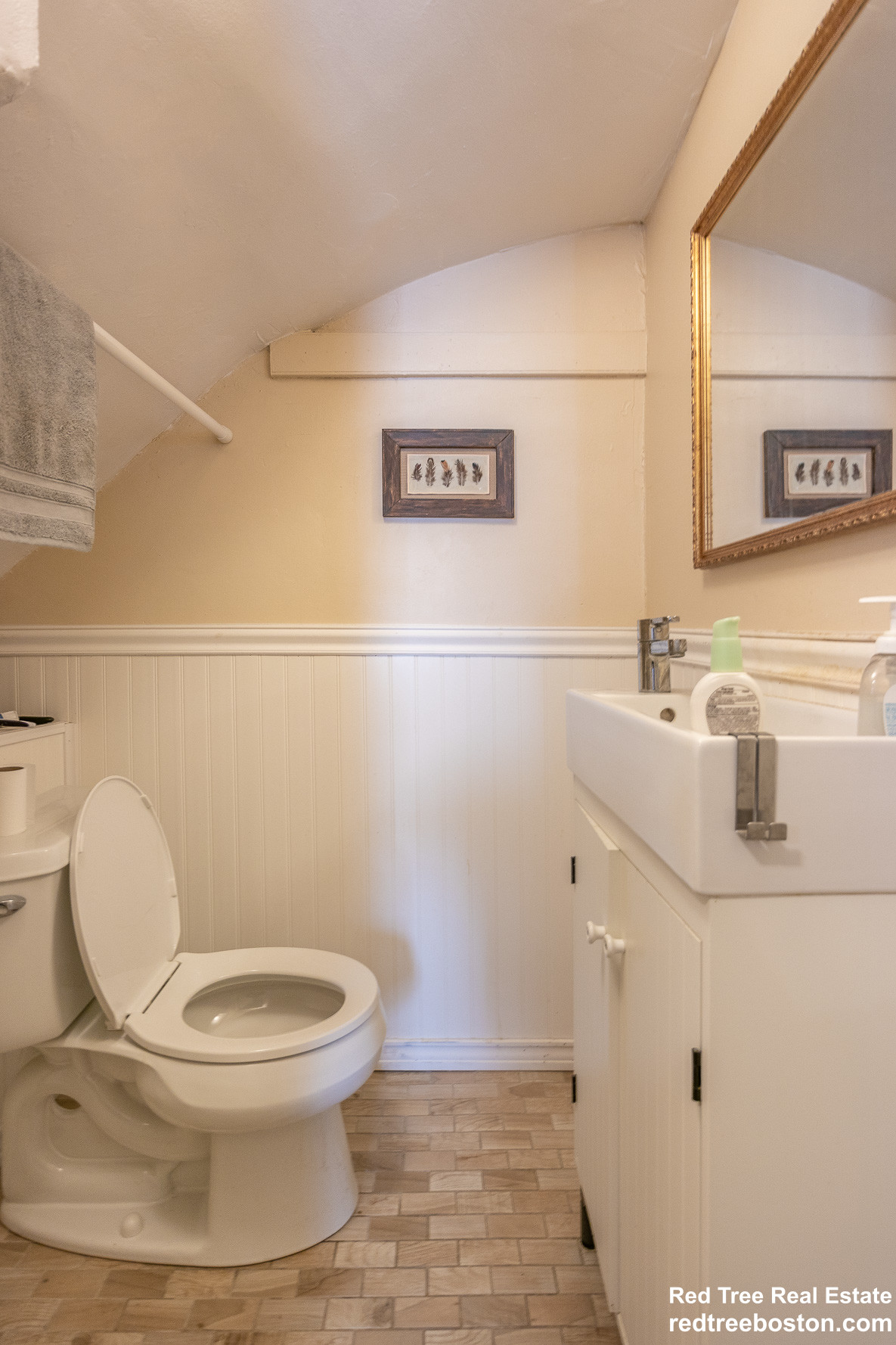 3 bed, 1.5 bath apartment for rent at 90 Fisher Ave Unit 1, Mission Hill — photo 6 of 8