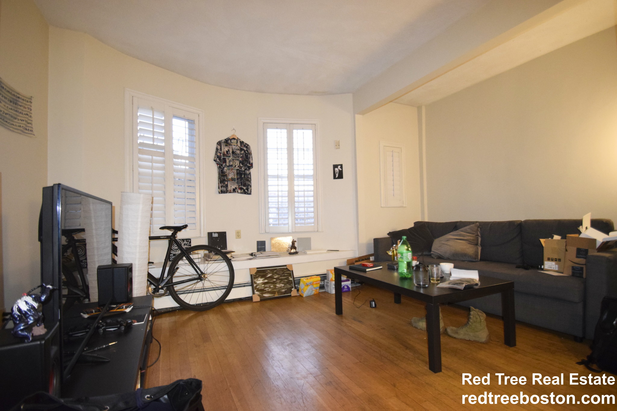 18 Huntington Ave, Mission Hill