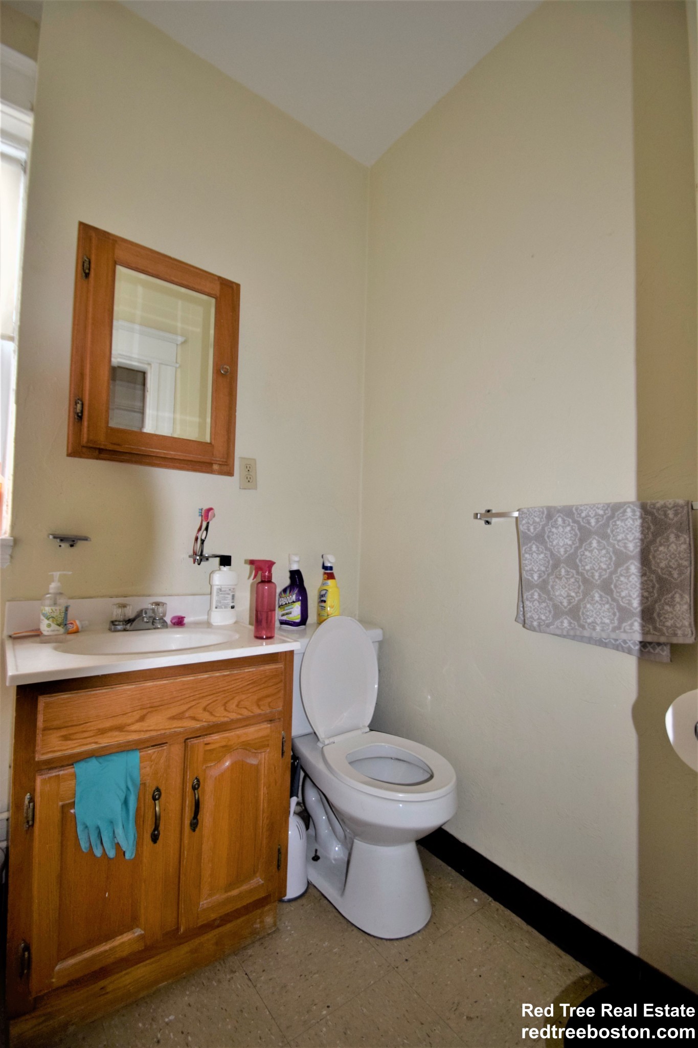 1 bed, 1 bath apartment for rent at 64 Woodstock Ave Unit 5, Allston — photo 4 of 5