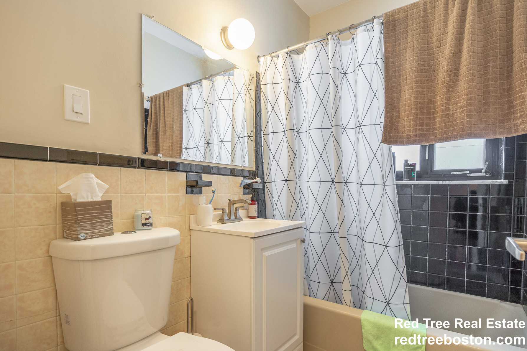 65 Strathmore Rd, Brighton