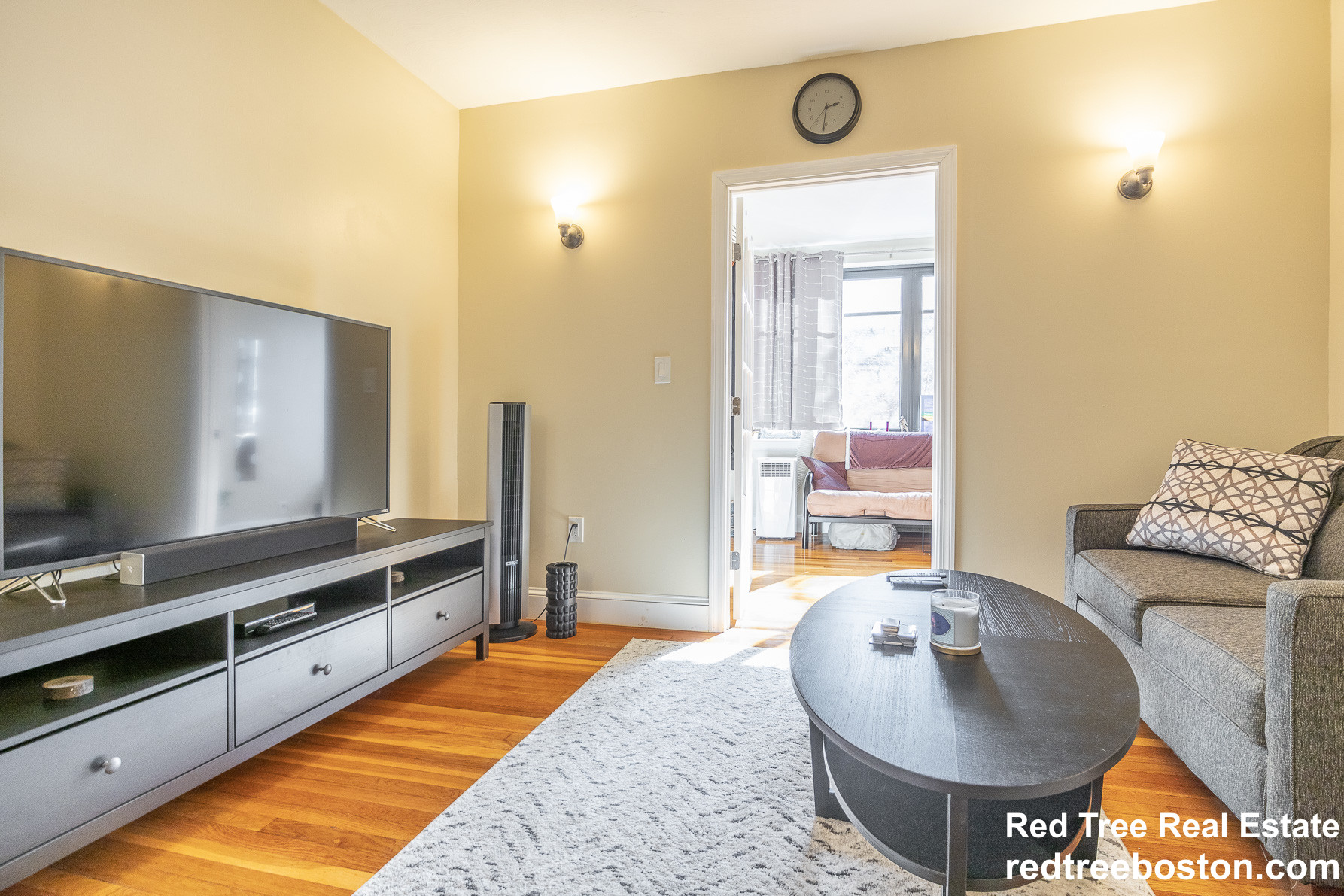 65 Strathmore Rd, Brighton