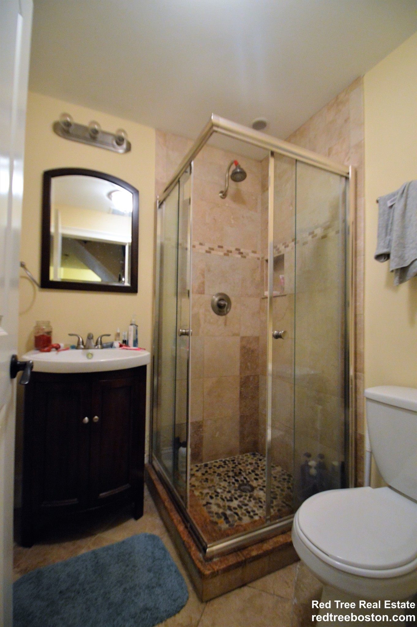 5 bed, 2 bath apartment for rent at 2 Iroquois St Unit 1, Mission Hill — photo 34 of 41