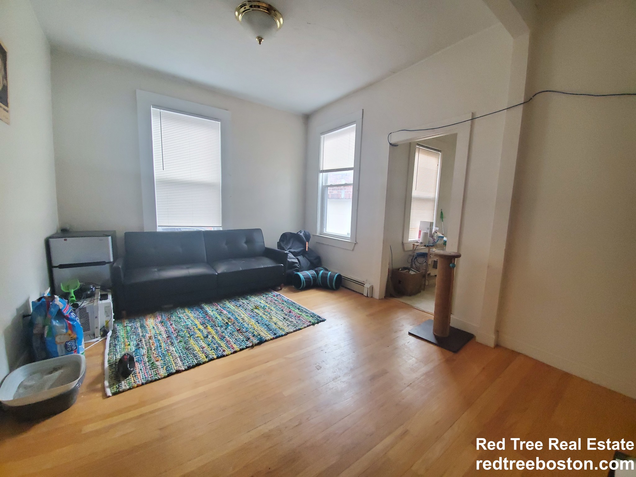 2 bed, 1 bath apartment for rent at 60.5 Sacramento St Unit 2, Porter Square — photo 3 of 8