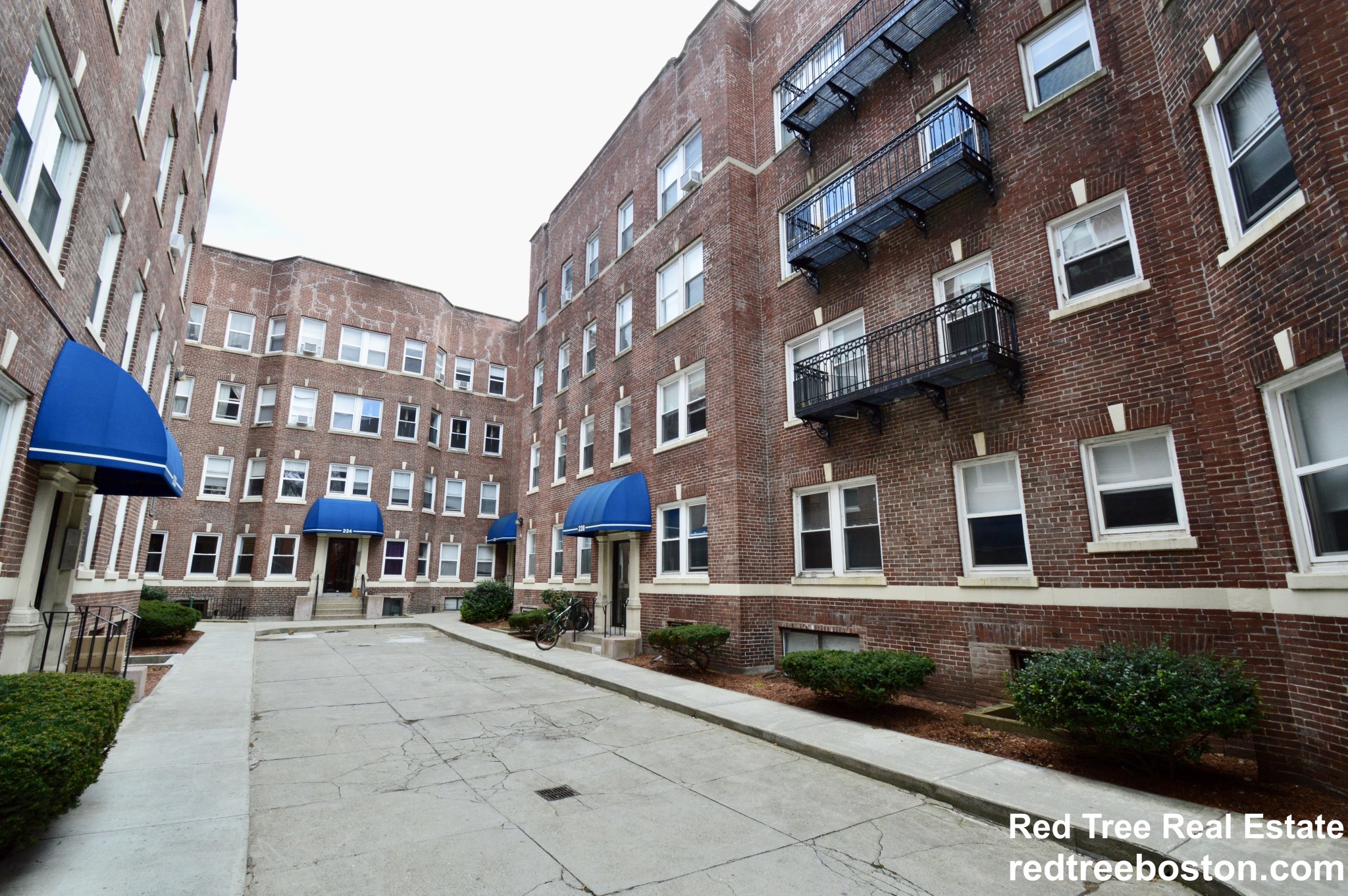 224 South St, Jamaica Plain