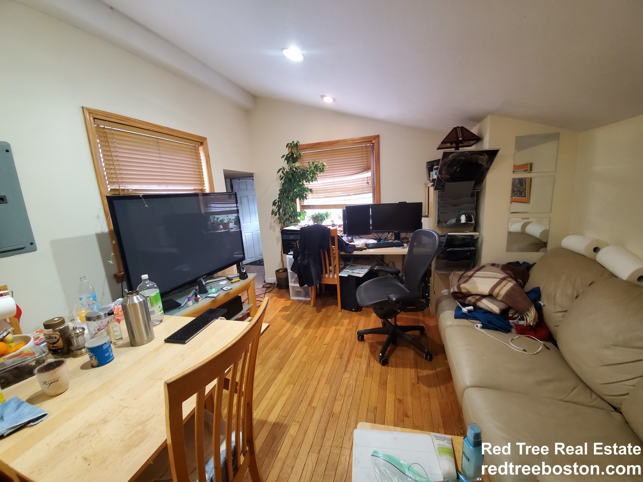 1801 Beacon St, Chestnut Hill