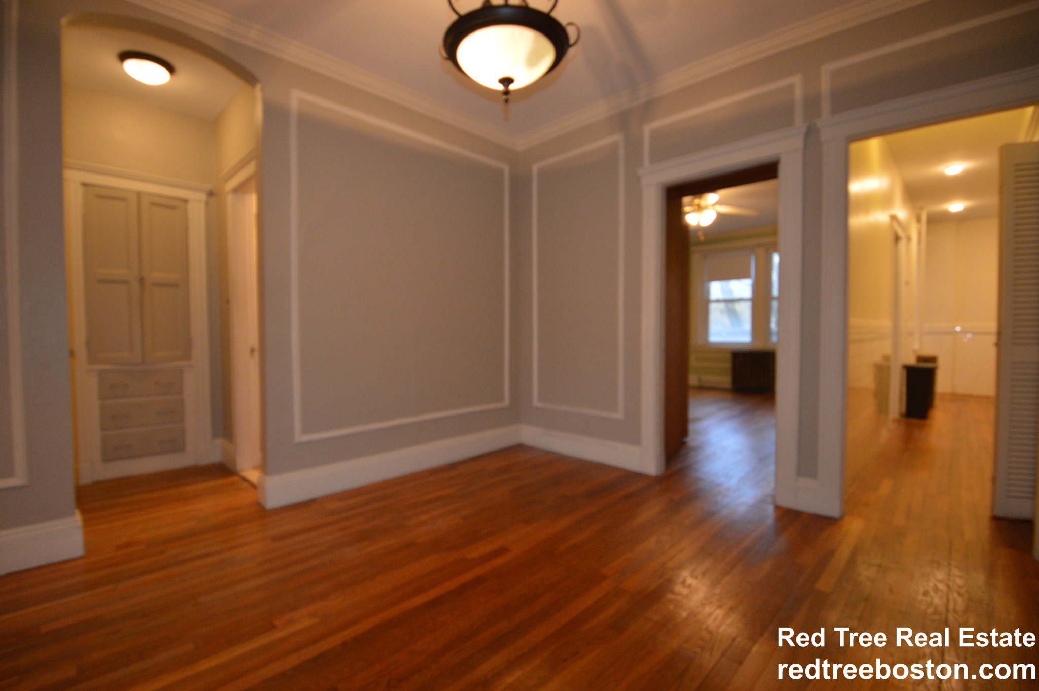 30 Gibbs St, North Brookline