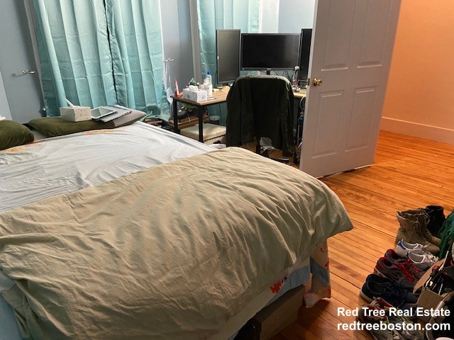 215 217 Boston Ave, Medford