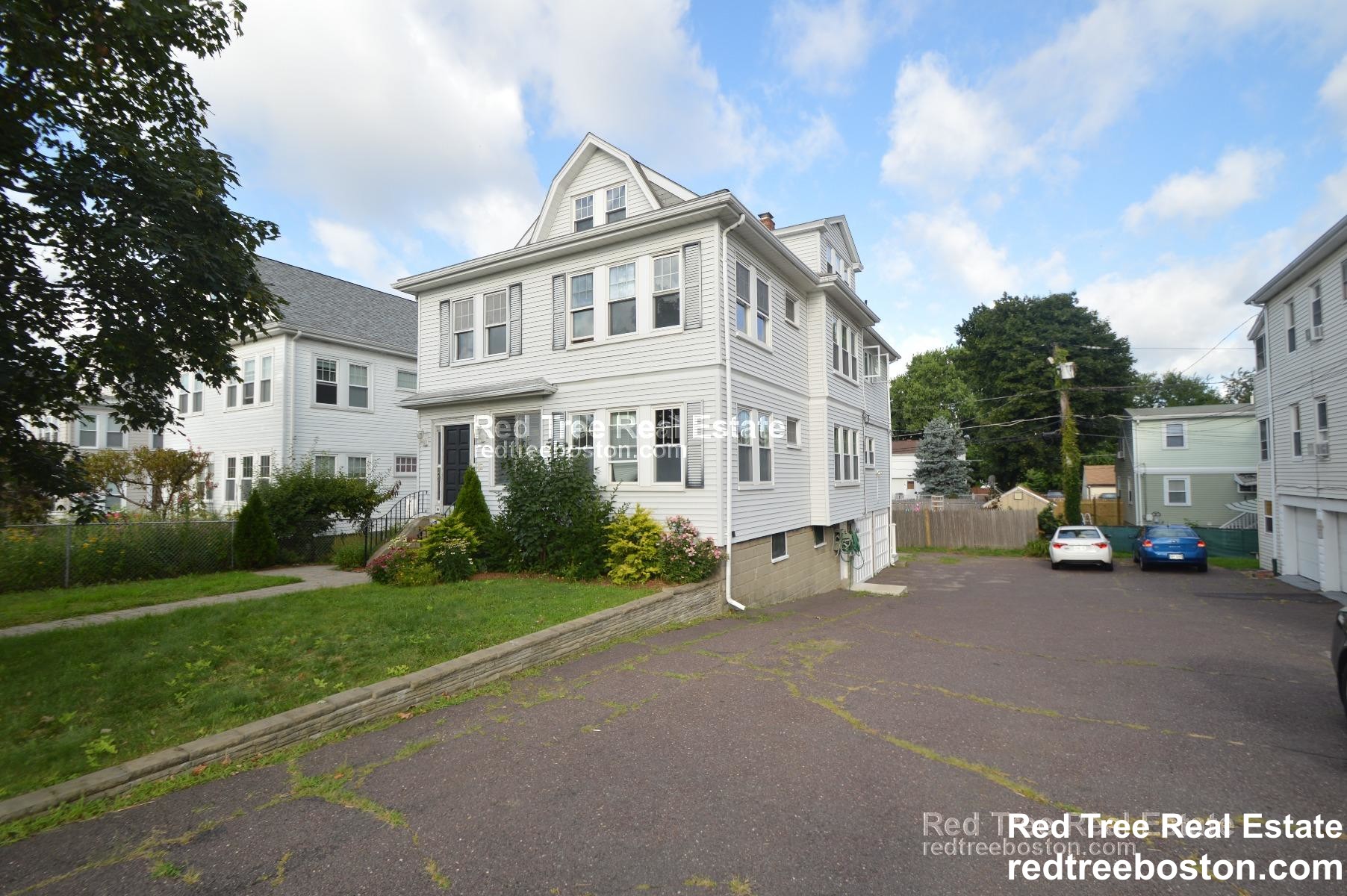 896 Fellsway, Medford