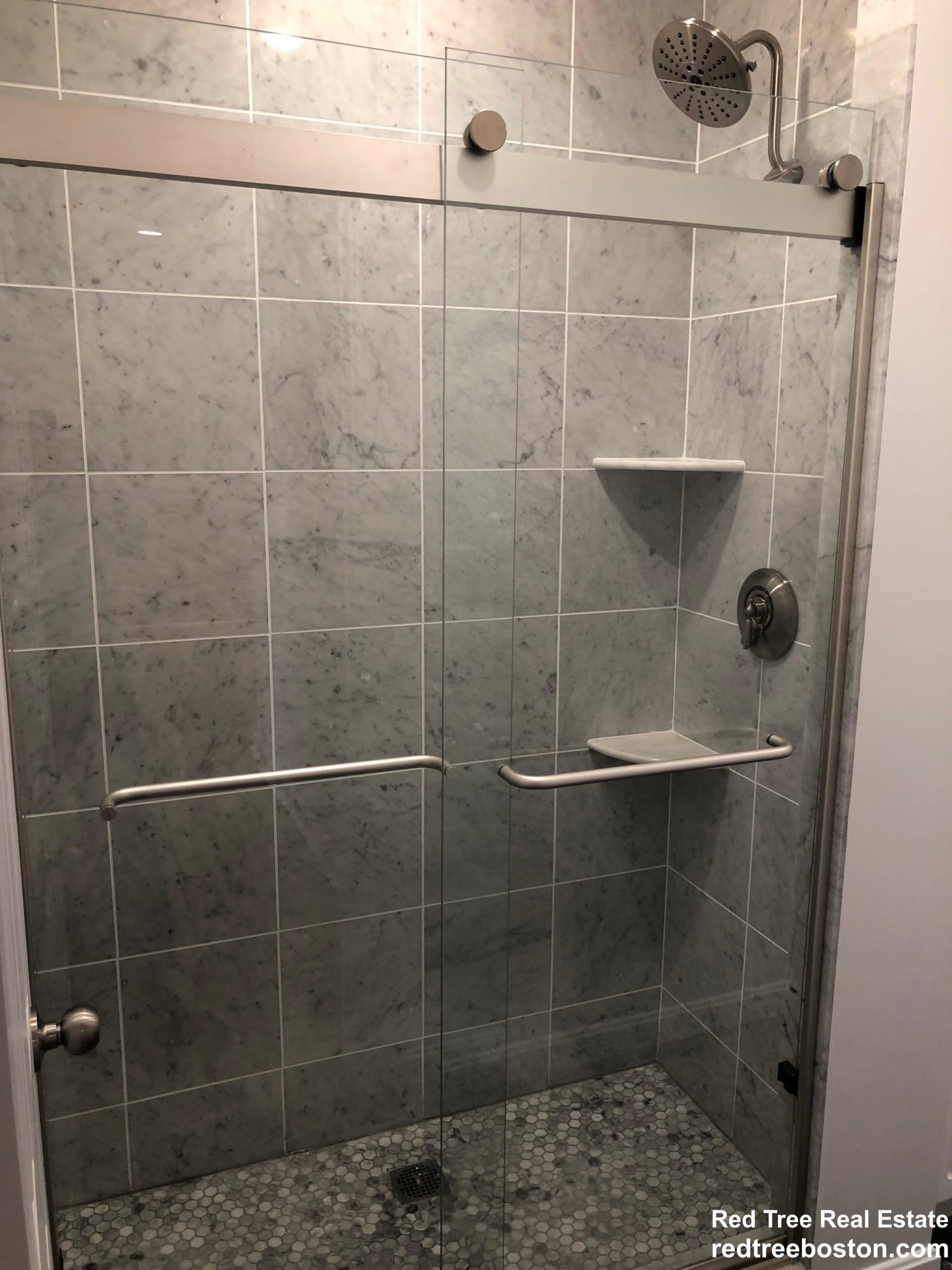 11 Peterborough St, Fenway