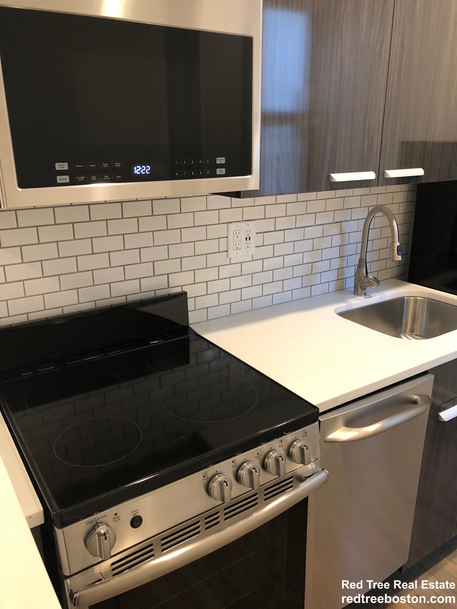 11 Peterborough St, Fenway