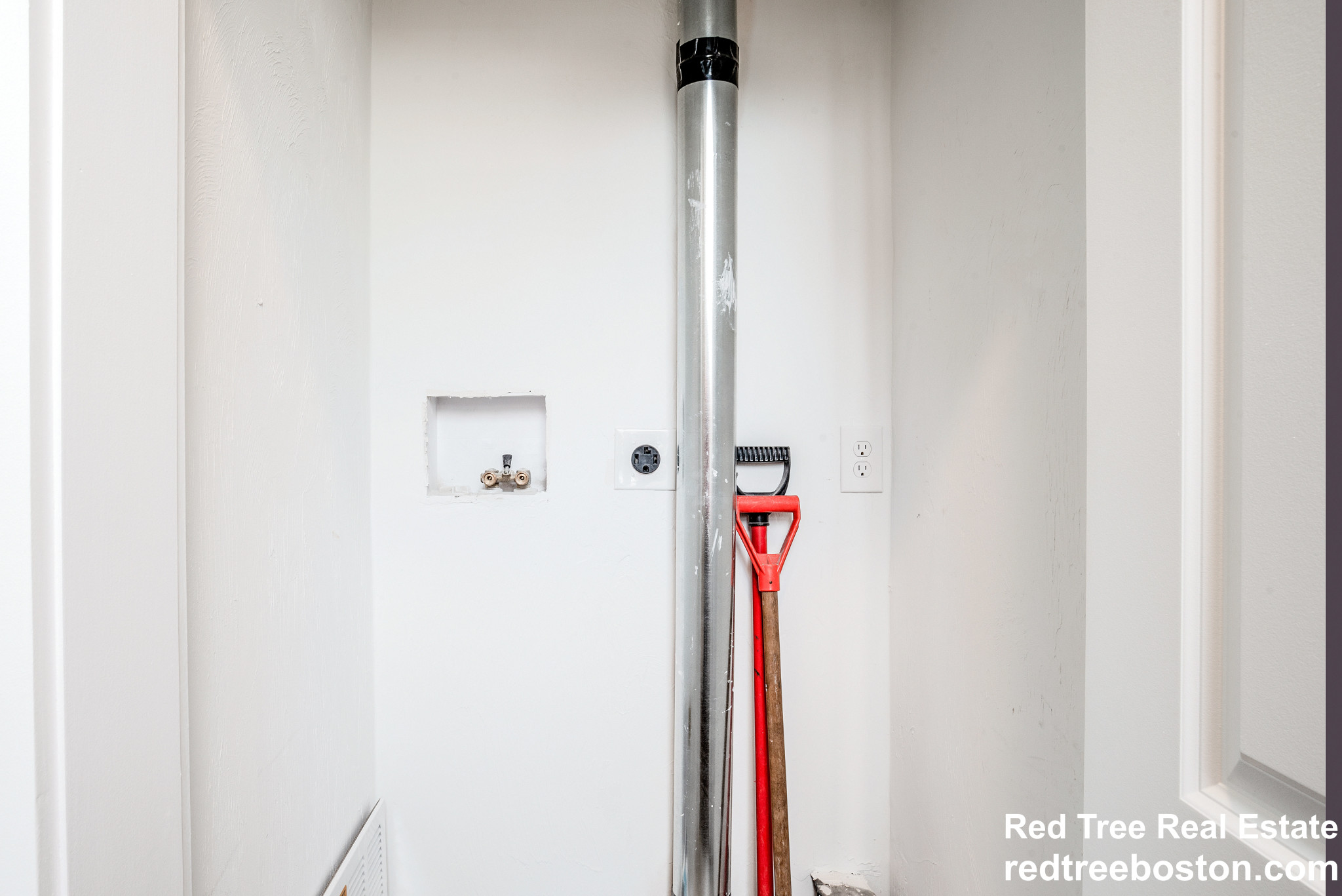 59 Strathmore Rd, Brighton