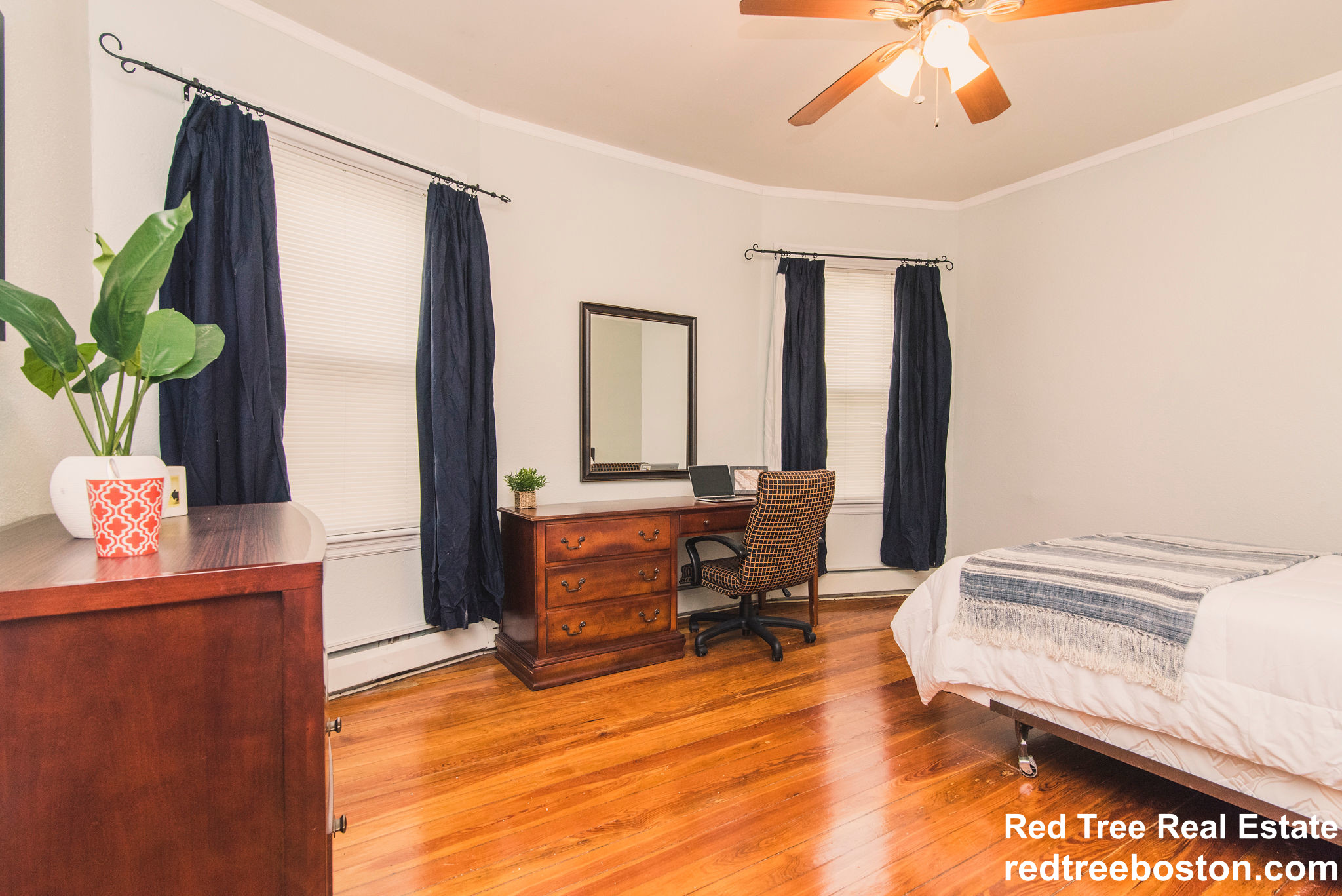 4 Dalrymple St, Jamaica Plain