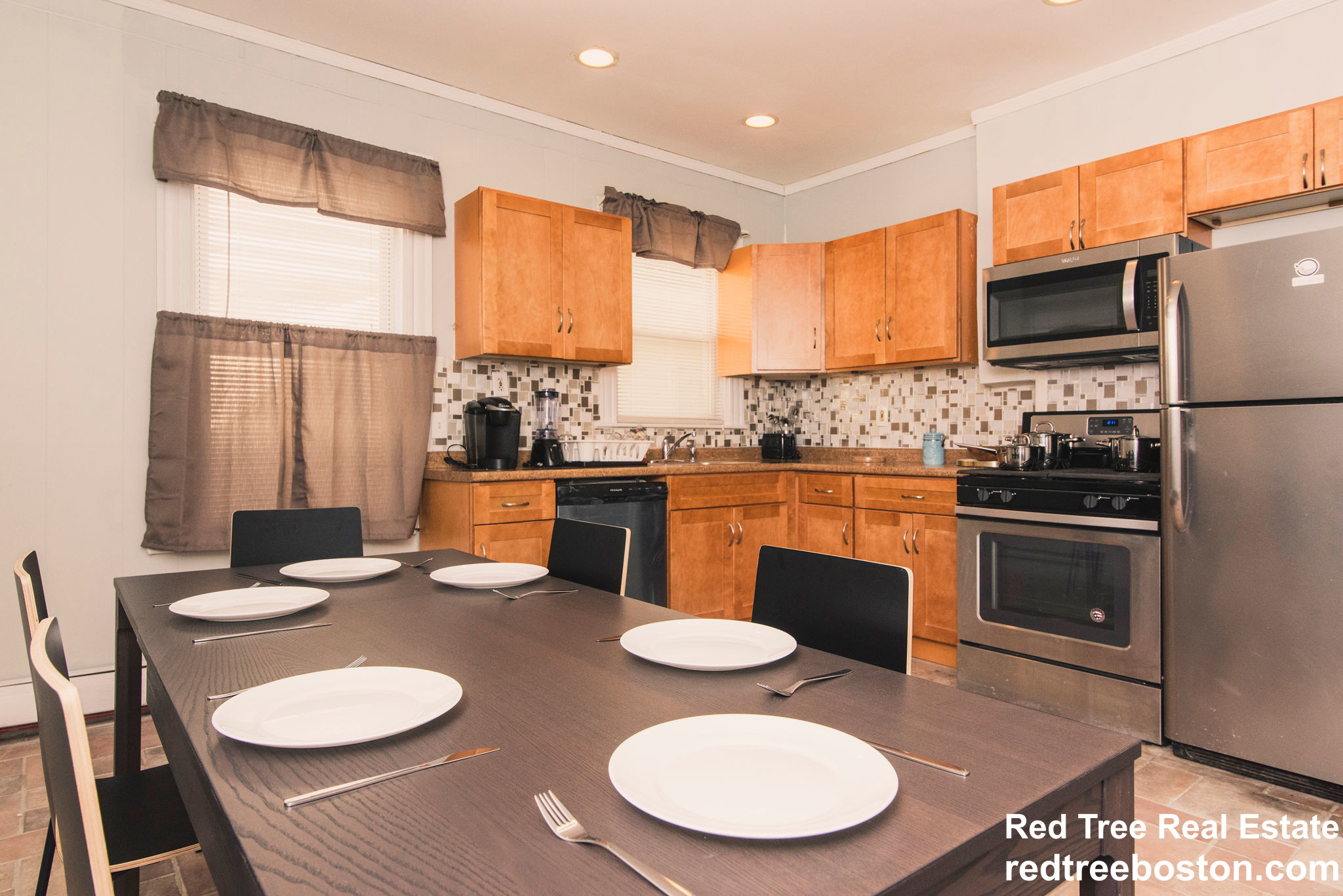 4 Dalrymple St, Jamaica Plain