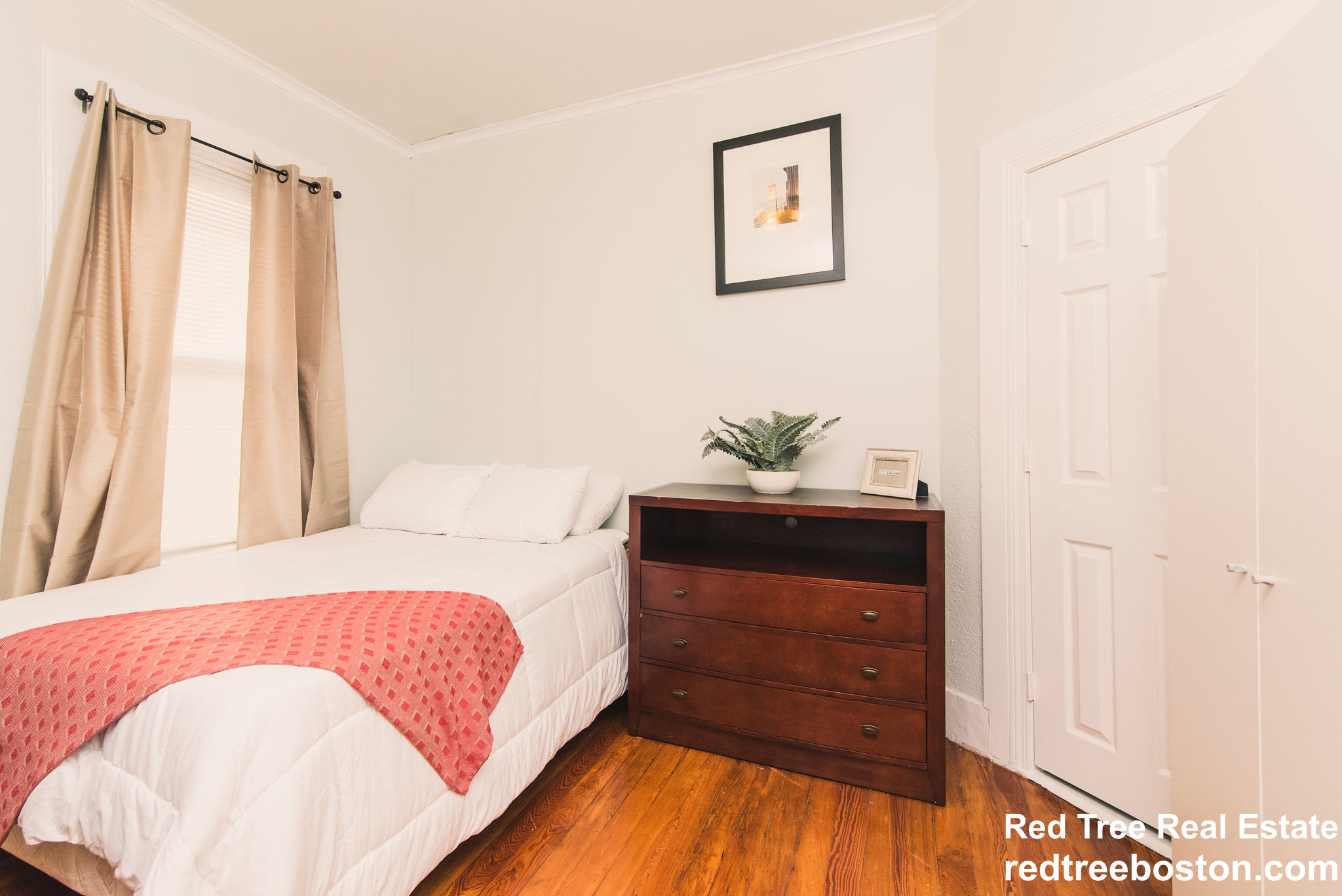 4 Dalrymple St, Jamaica Plain