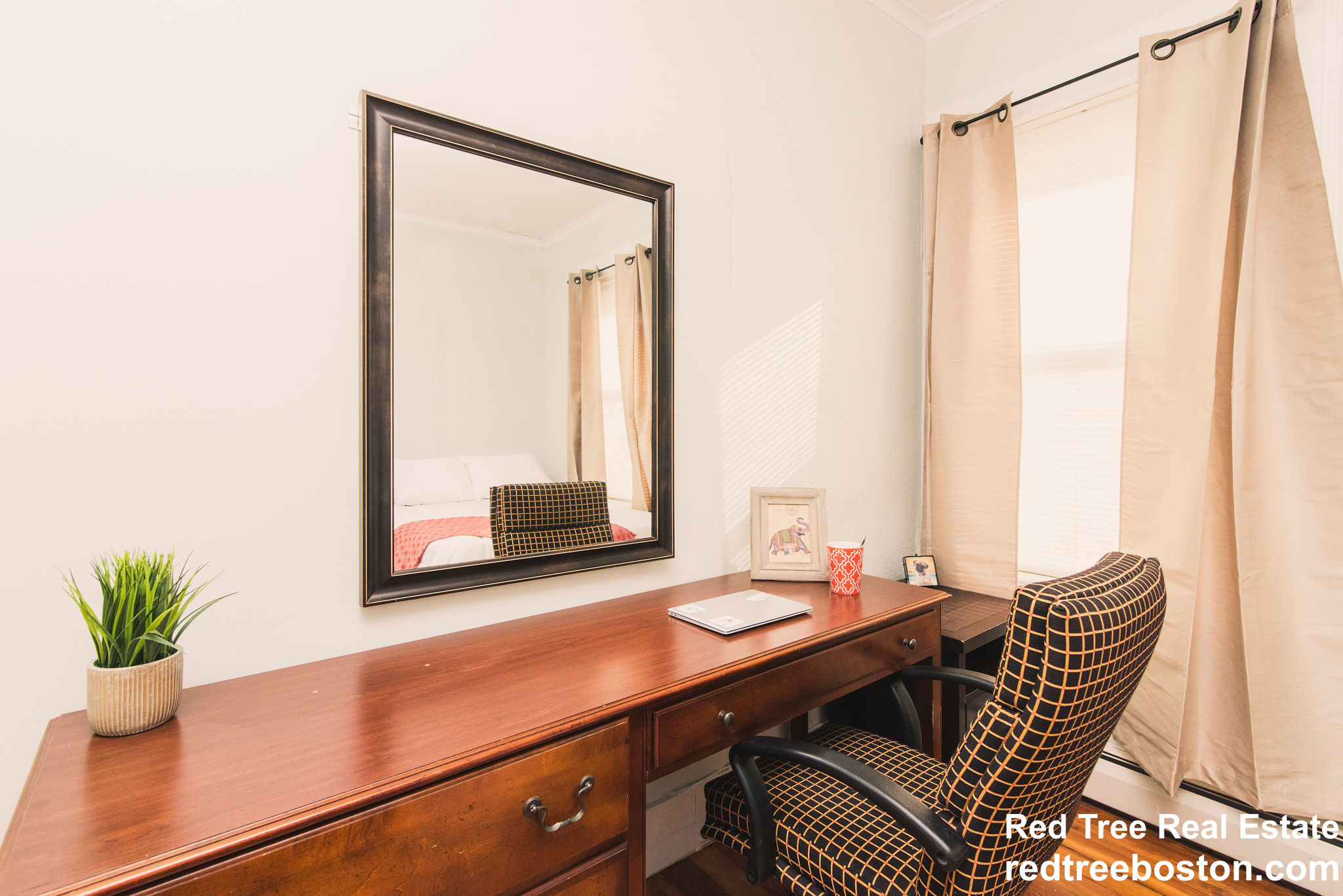 4 Dalrymple St, Jamaica Plain