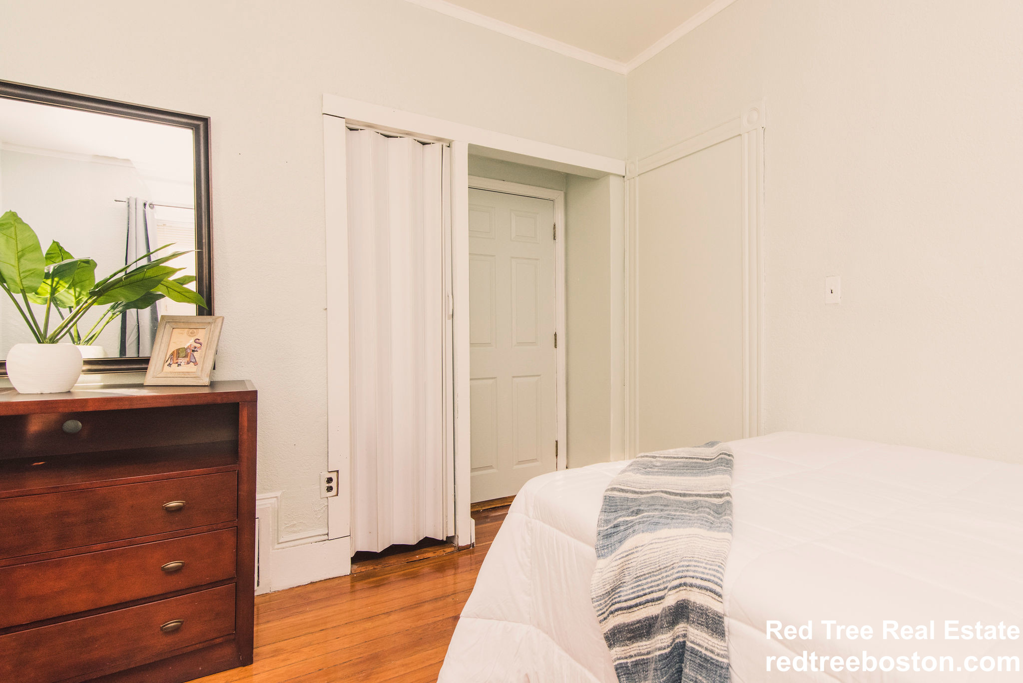 4 Dalrymple St, Jamaica Plain