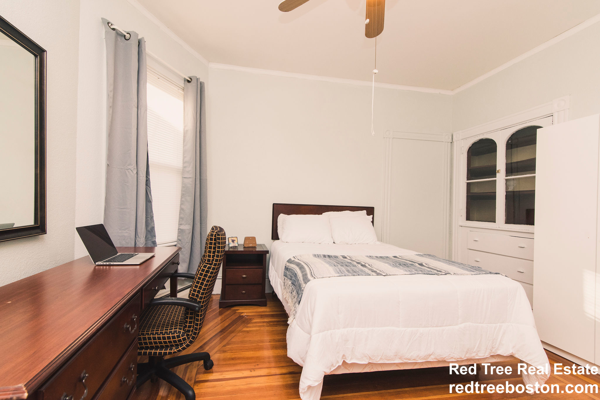 4 Dalrymple St, Jamaica Plain