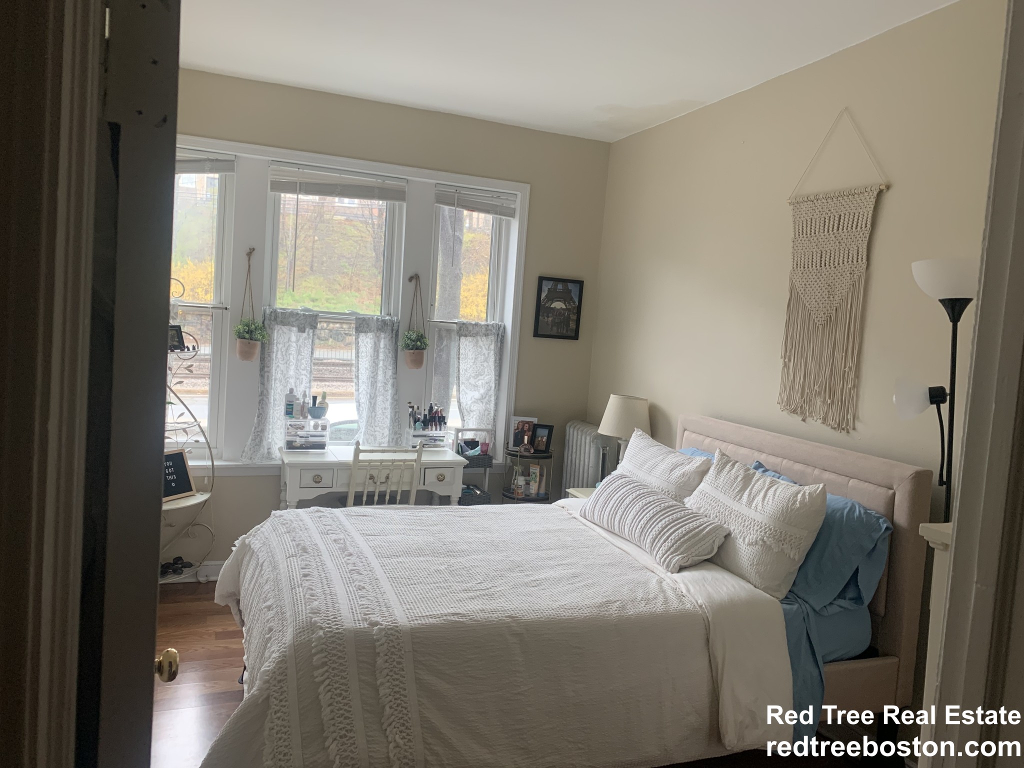 1706 Commonwealth Ave, Brighton