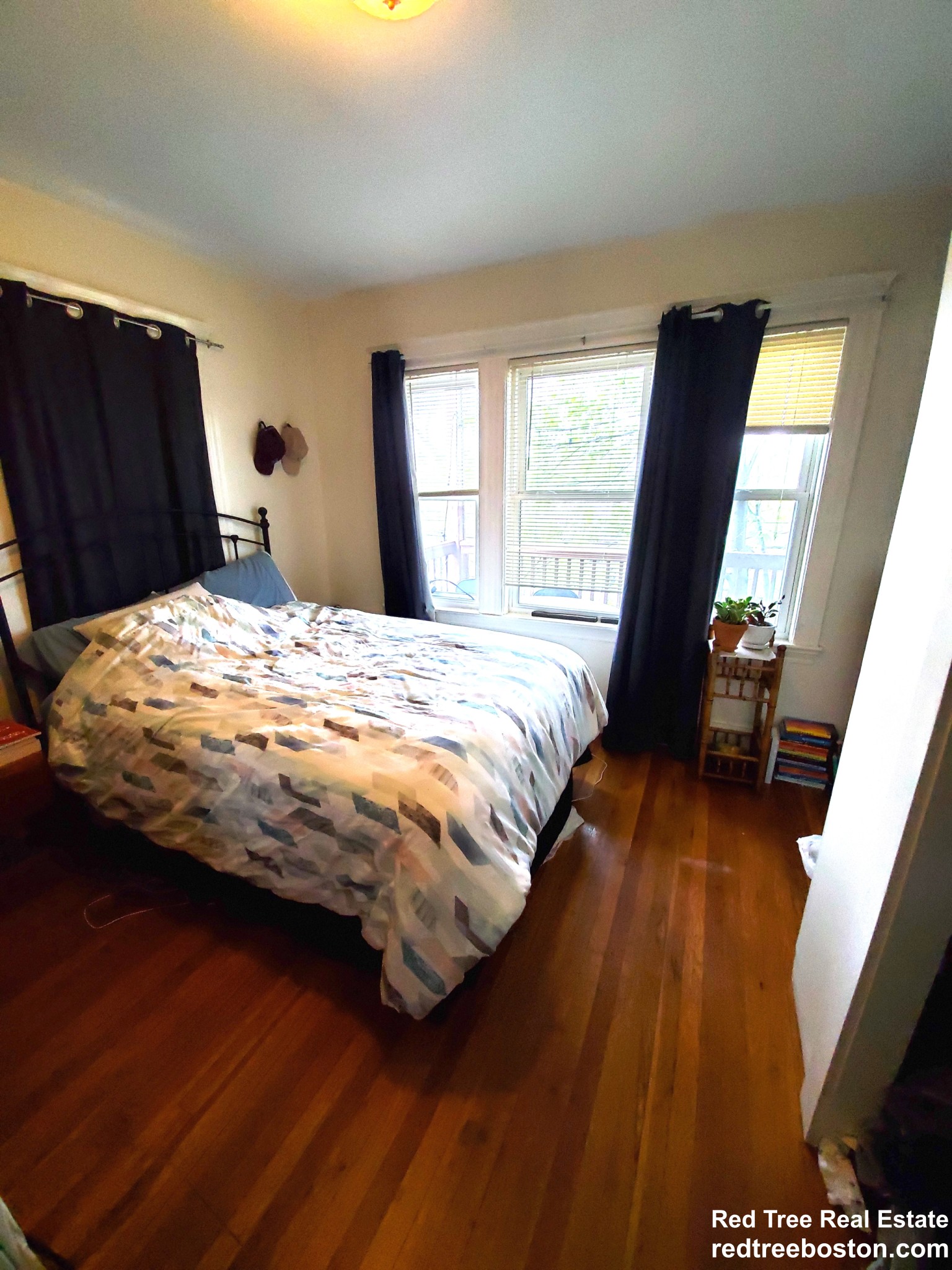 248 Cedar St, Magoun Square