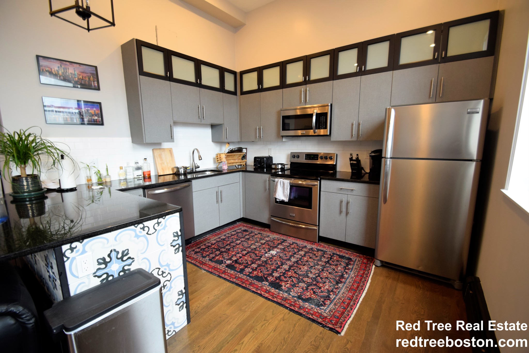 2 bed, 1 bath apartment for rent at 444 Western Ave Unit 1F, Brighton