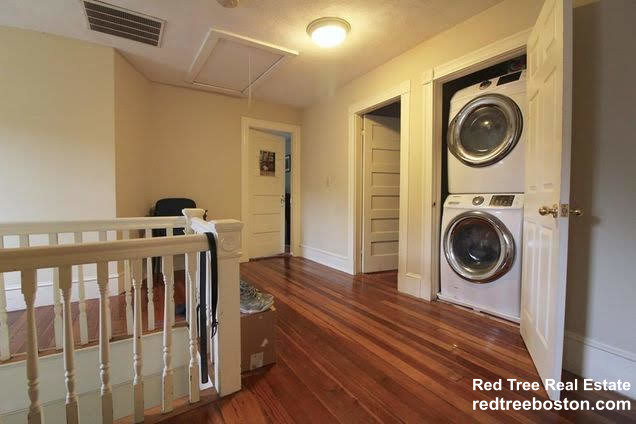 24 Burton St, Brighton