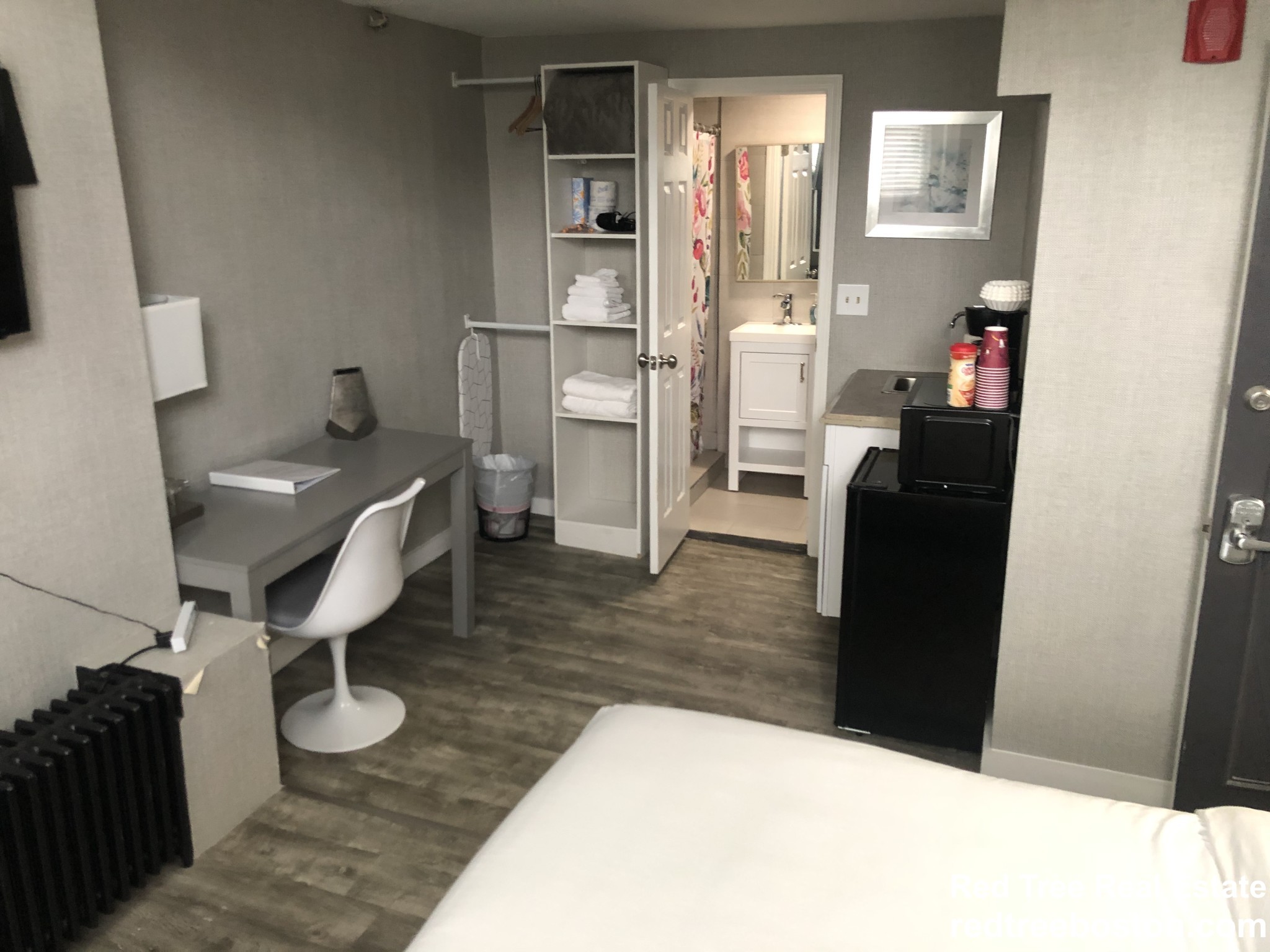 Studio bed, 1 bath apartment for rent at 5 Cortes St Unit B1, Back Bay — photo 2 of 9