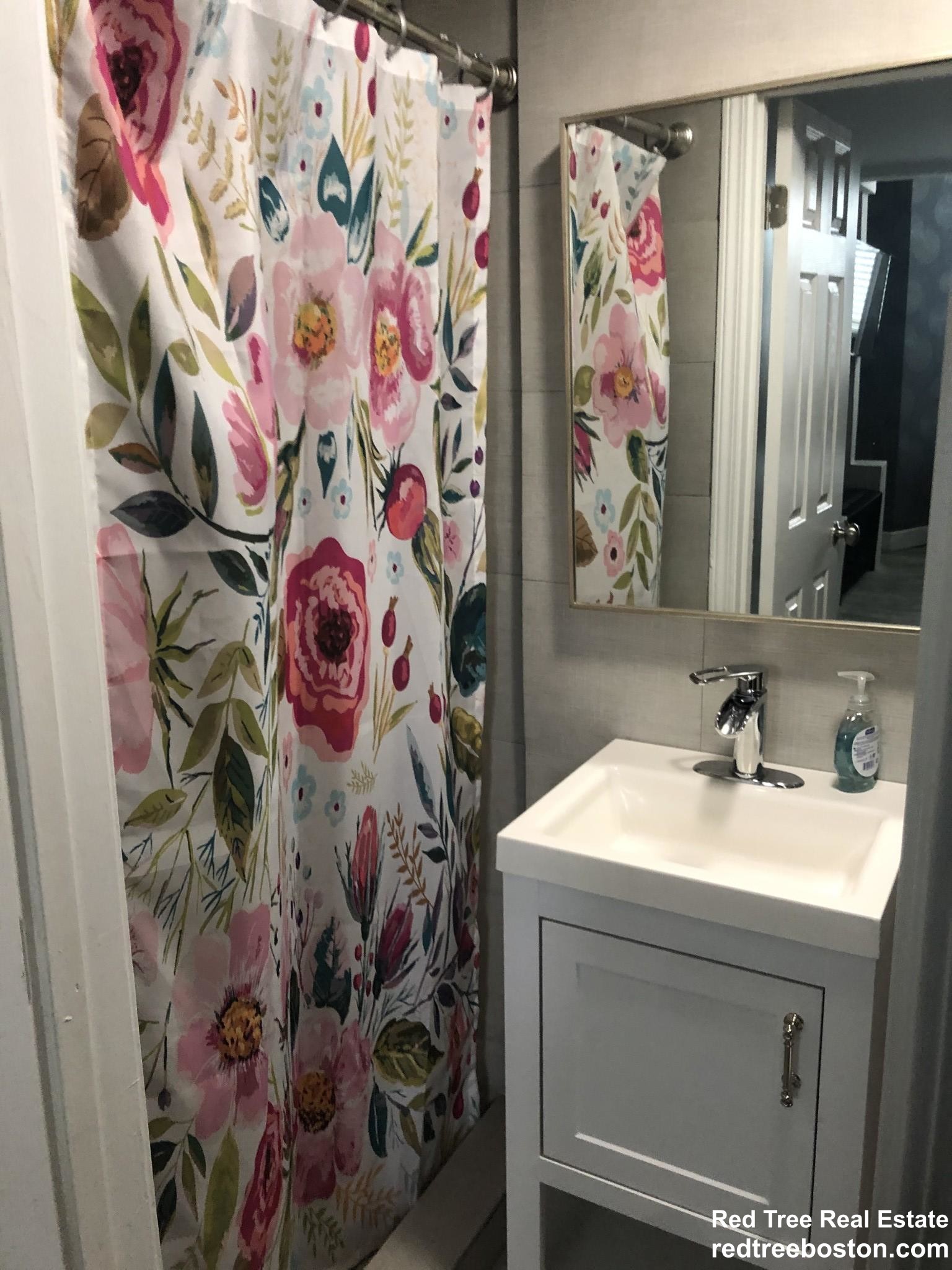 Studio bed, 1 bath apartment for rent at 5 Cortes St Unit B1, Back Bay — photo 4 of 9