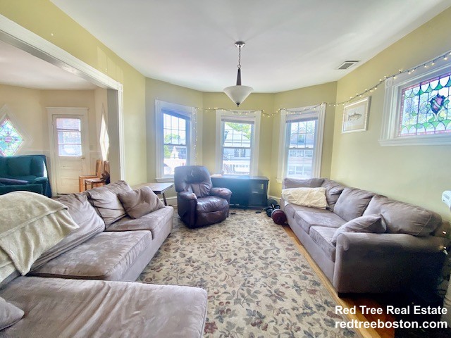 24 Burton St, Brighton