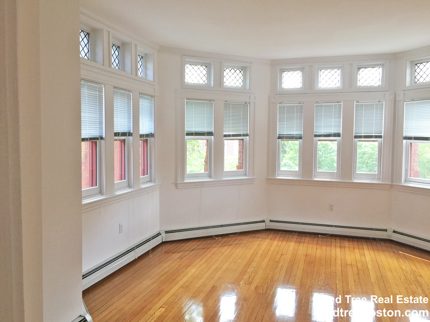 195 Commonwealth Ave, Back Bay